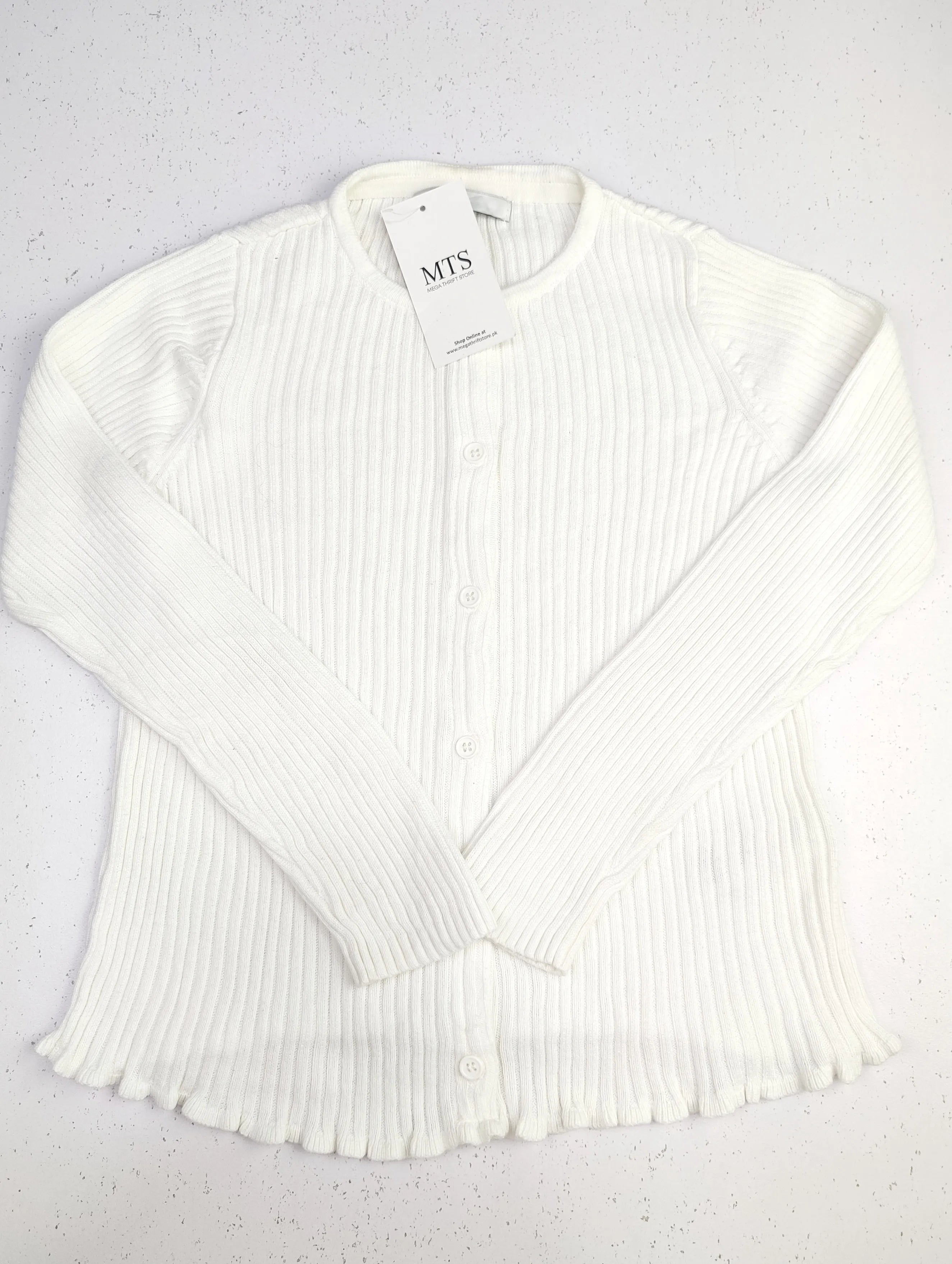 Buy online pre-used pre-loved 100% authentic & Original branded Marks & Spencer (KWG-3342) available in Pakistan. Top international brands avilable.