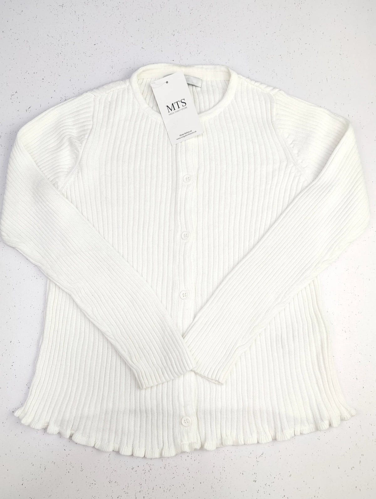Buy online pre-used pre-loved 100% authentic & Original branded Marks & Spencer (KWG-3342) available in Pakistan. Top international brands avilable.