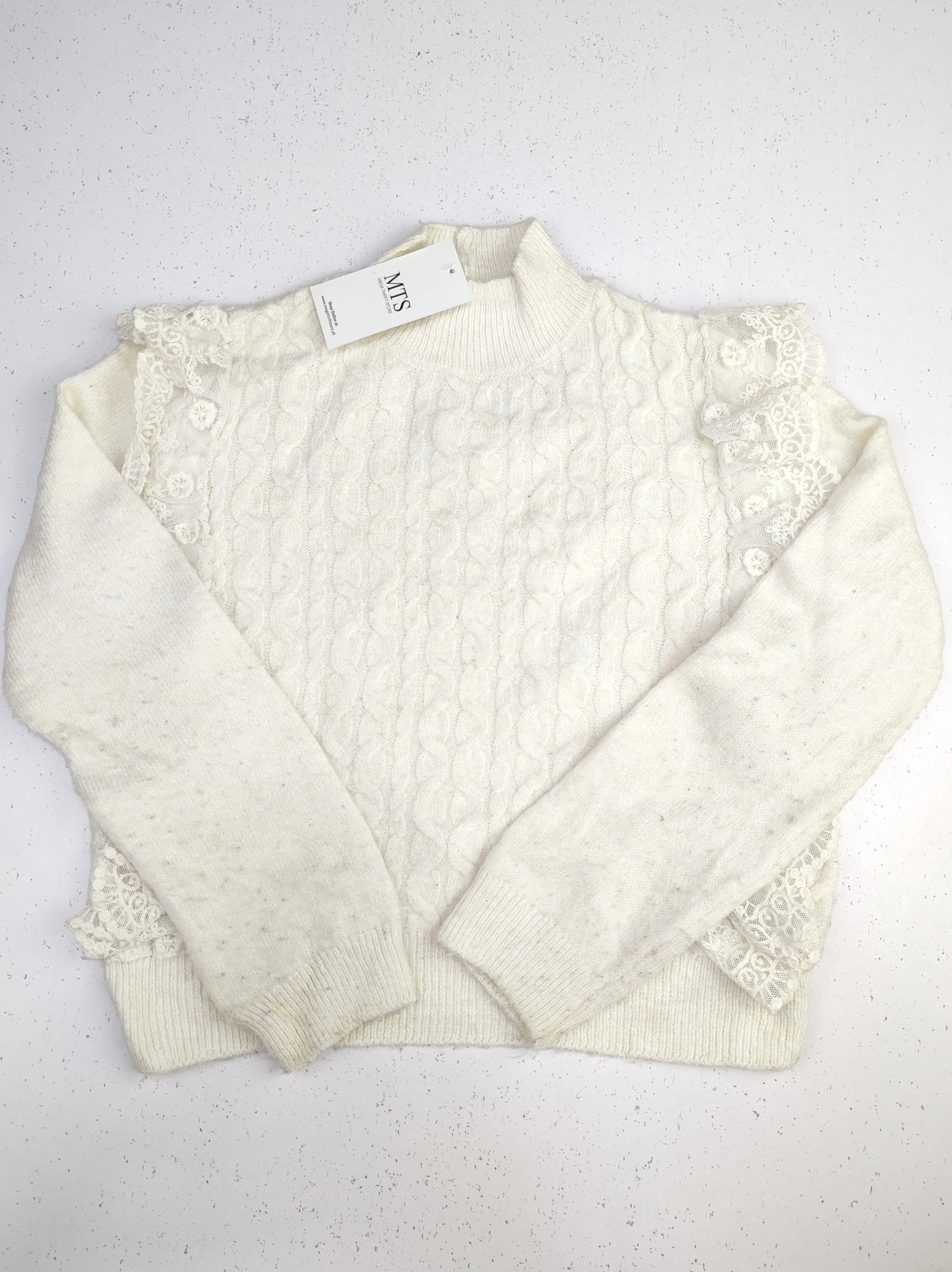 Buy online pre-used pre-loved 100% authentic & Original branded Reserved (KWG-3372) available in Pakistan. Top international brands avilable.
