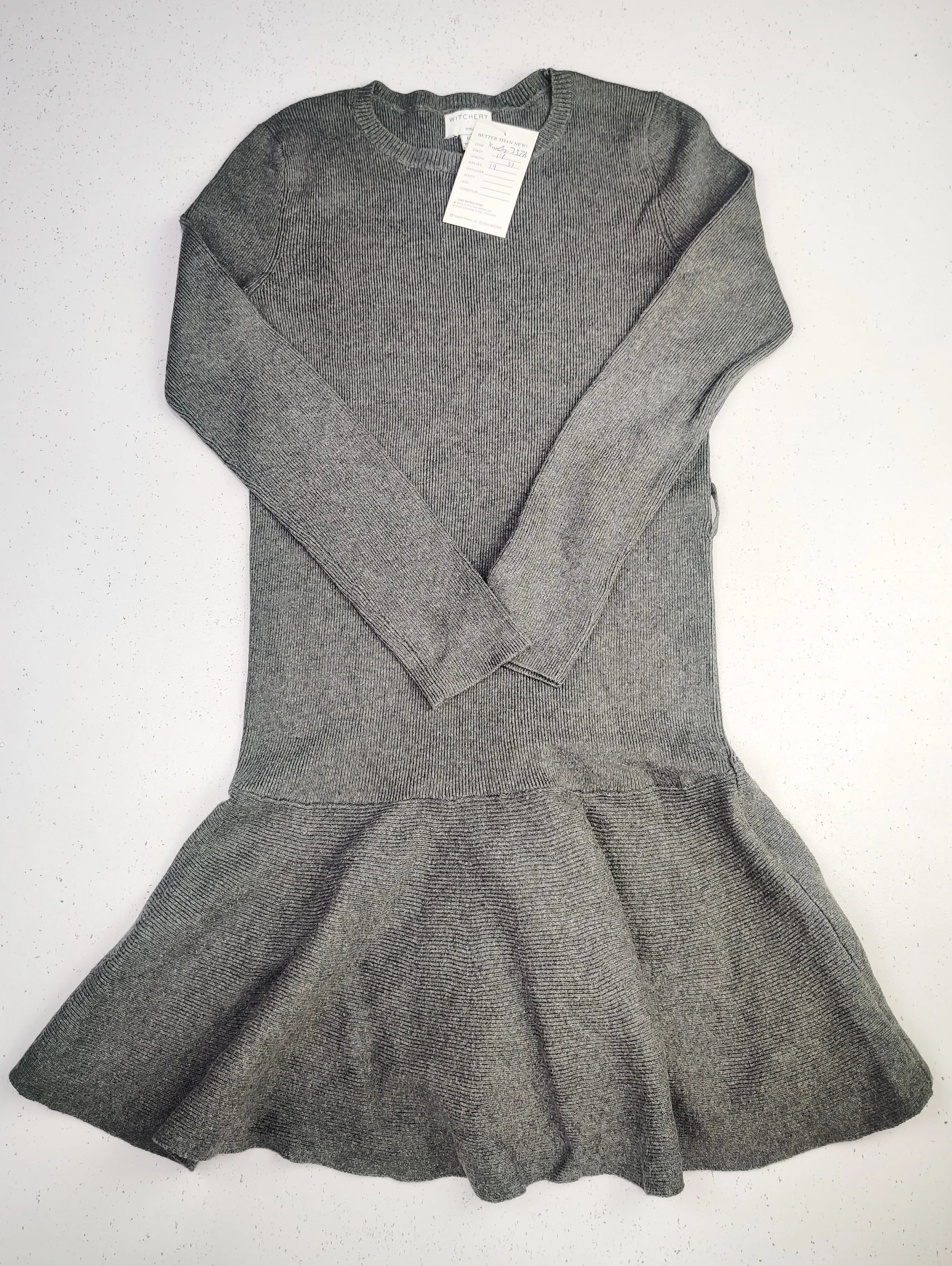 Buy online pre-used pre-loved 100% authentic & Original branded Witchery (KWG-3376) available in Pakistan. Top international brands avilable.