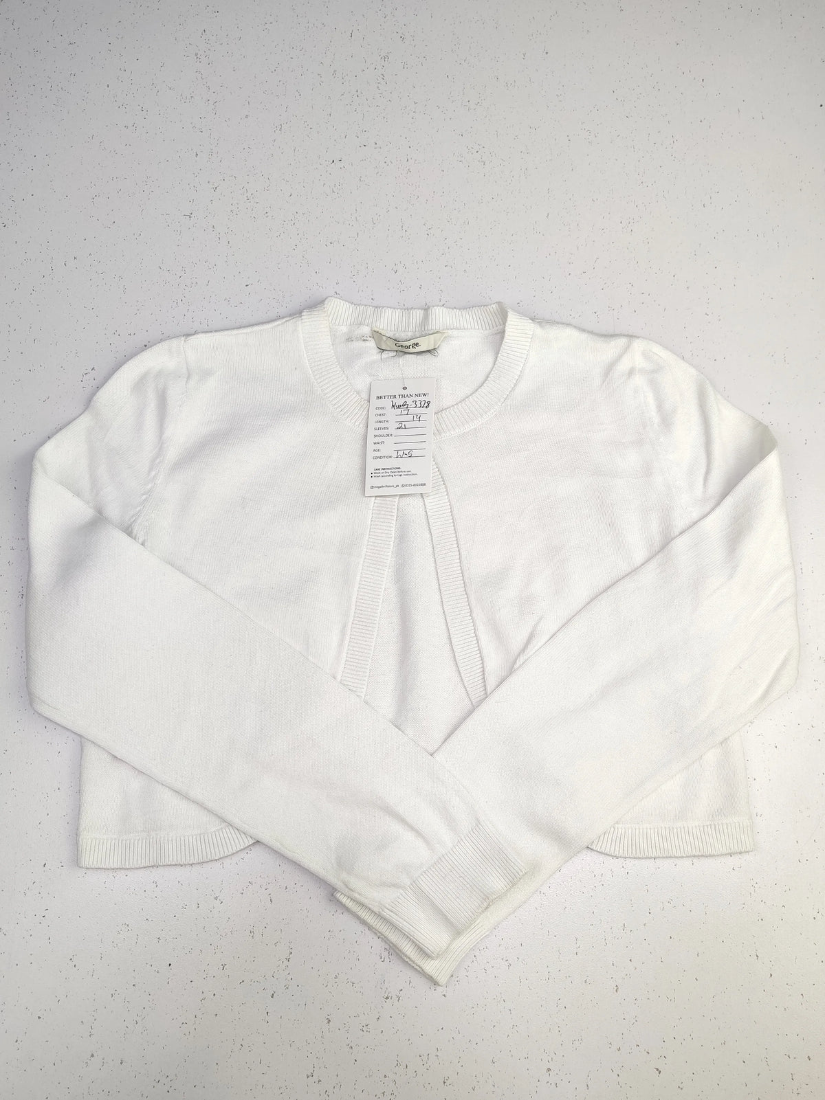 Buy online pre-used pre-loved 100% authentic & Original branded George (KWG-3378) available in Pakistan. Top international brands avilable.
