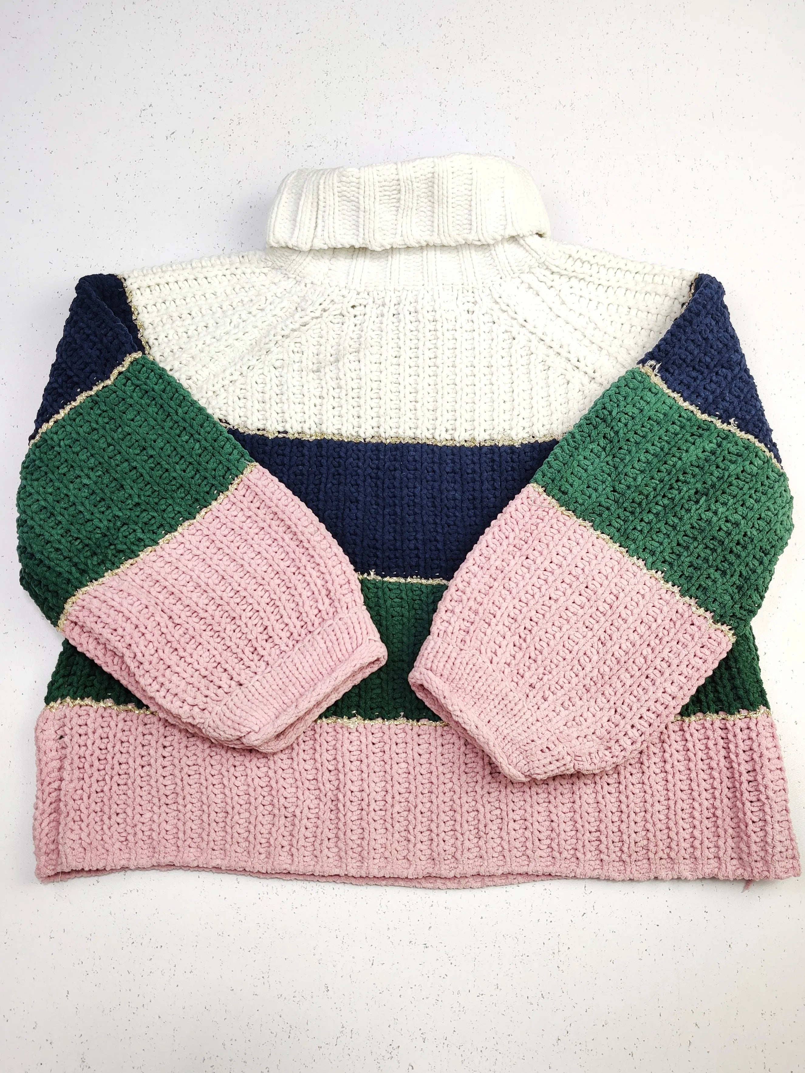 Buy online pre-used pre-loved 100% authentic & Original branded Marks & Spencer (KWG-3456) available in Pakistan. Top international brands avilable.