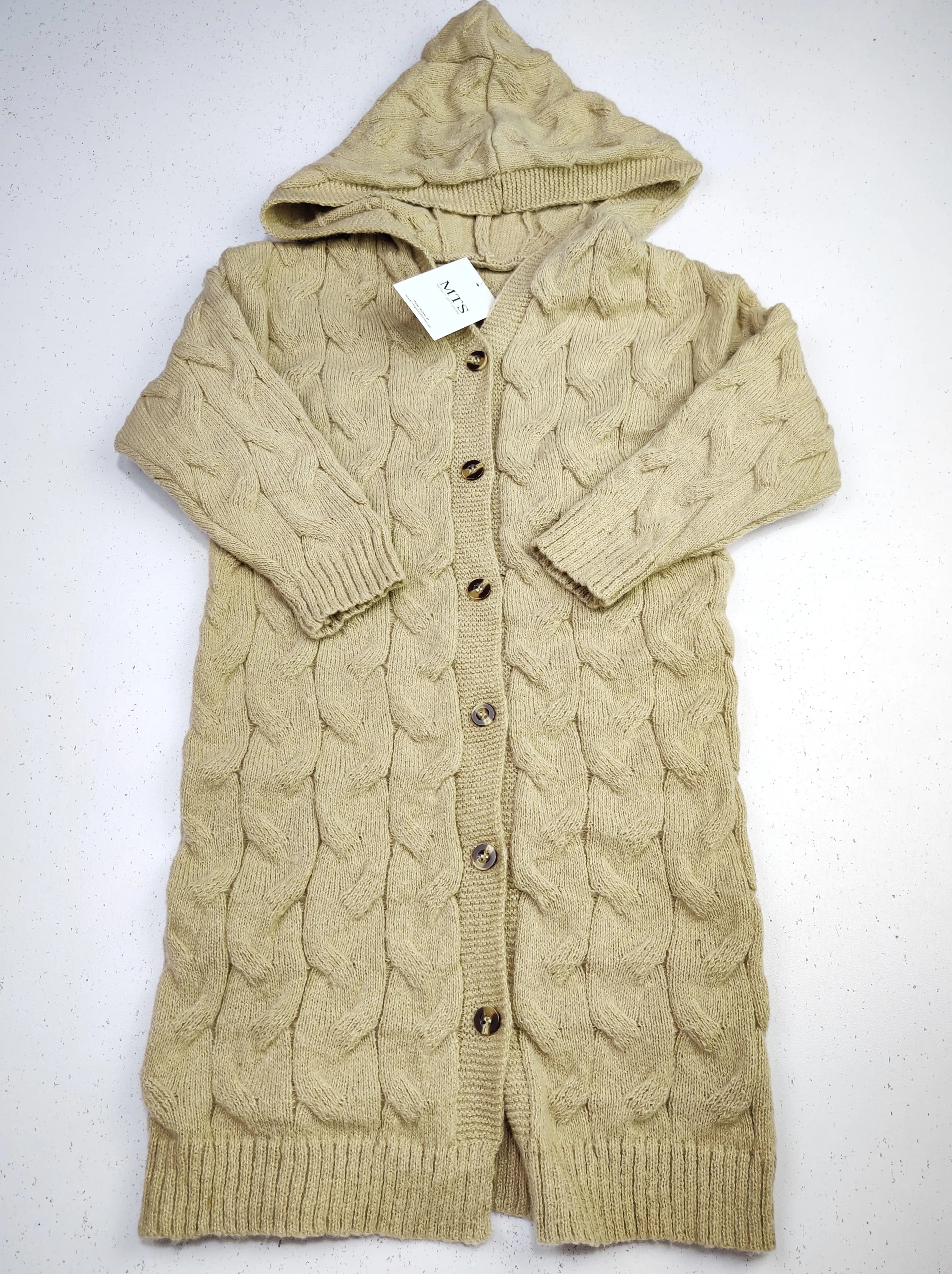 Buy online pre-used pre-loved 100% authentic & Original branded Shein (KWG-3457) available in Pakistan. Top international brands avilable.