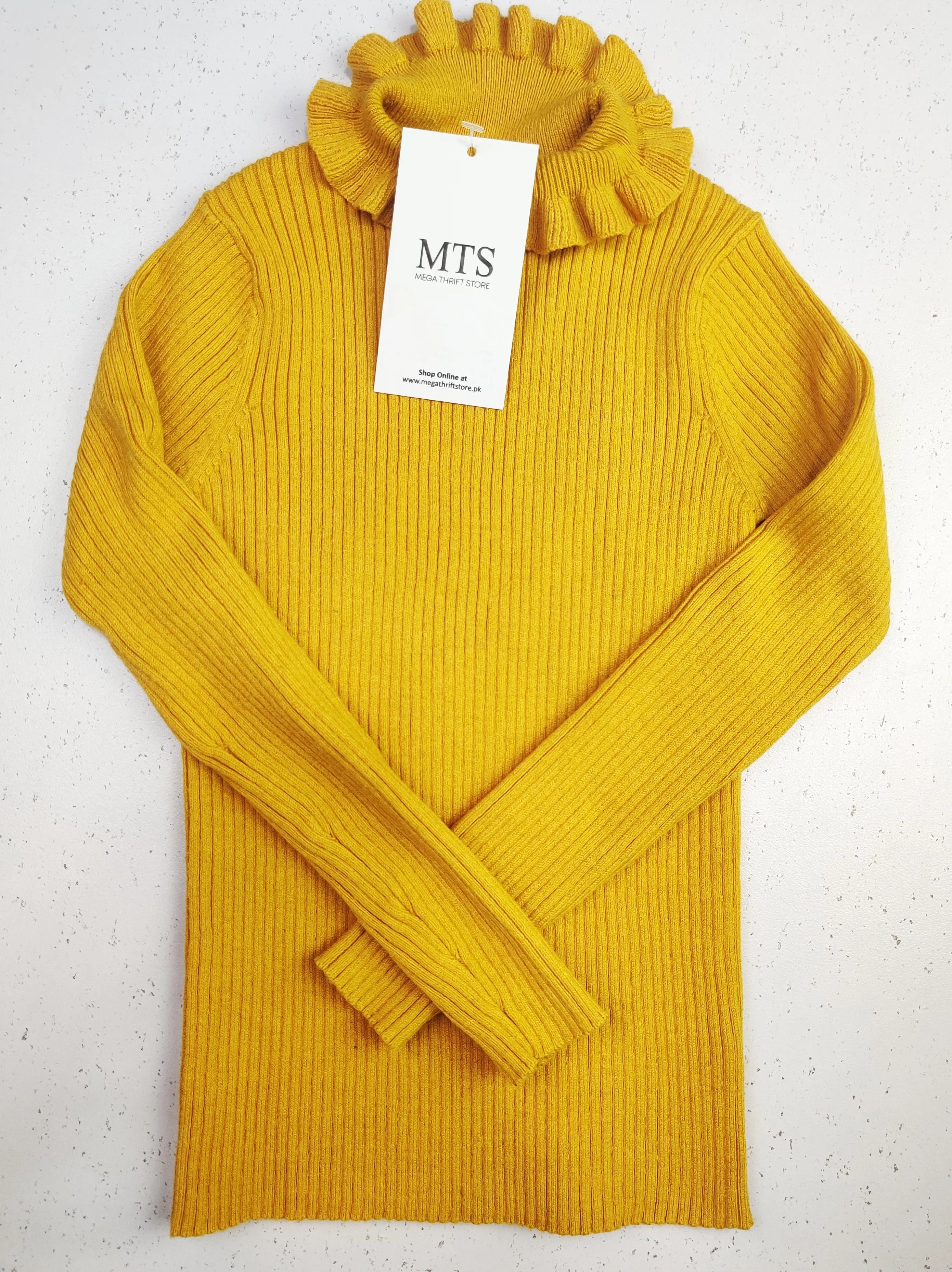 Buy online pre-used pre-loved 100% authentic & Original branded Dunnes Store (KWG-3476) available in Pakistan. Top international brands avilable.