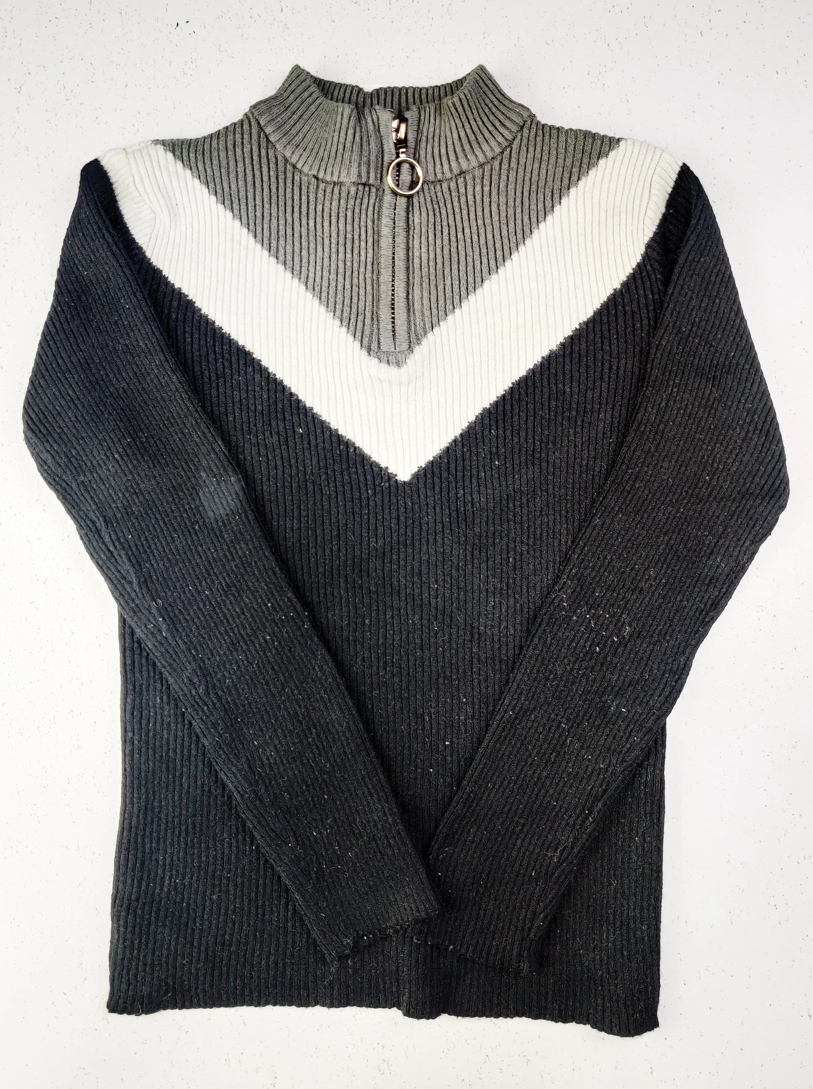 Buy online pre-used pre-loved 100% authentic & Original branded Primark (KWG-3566) available in Pakistan. Top international brands avilable.