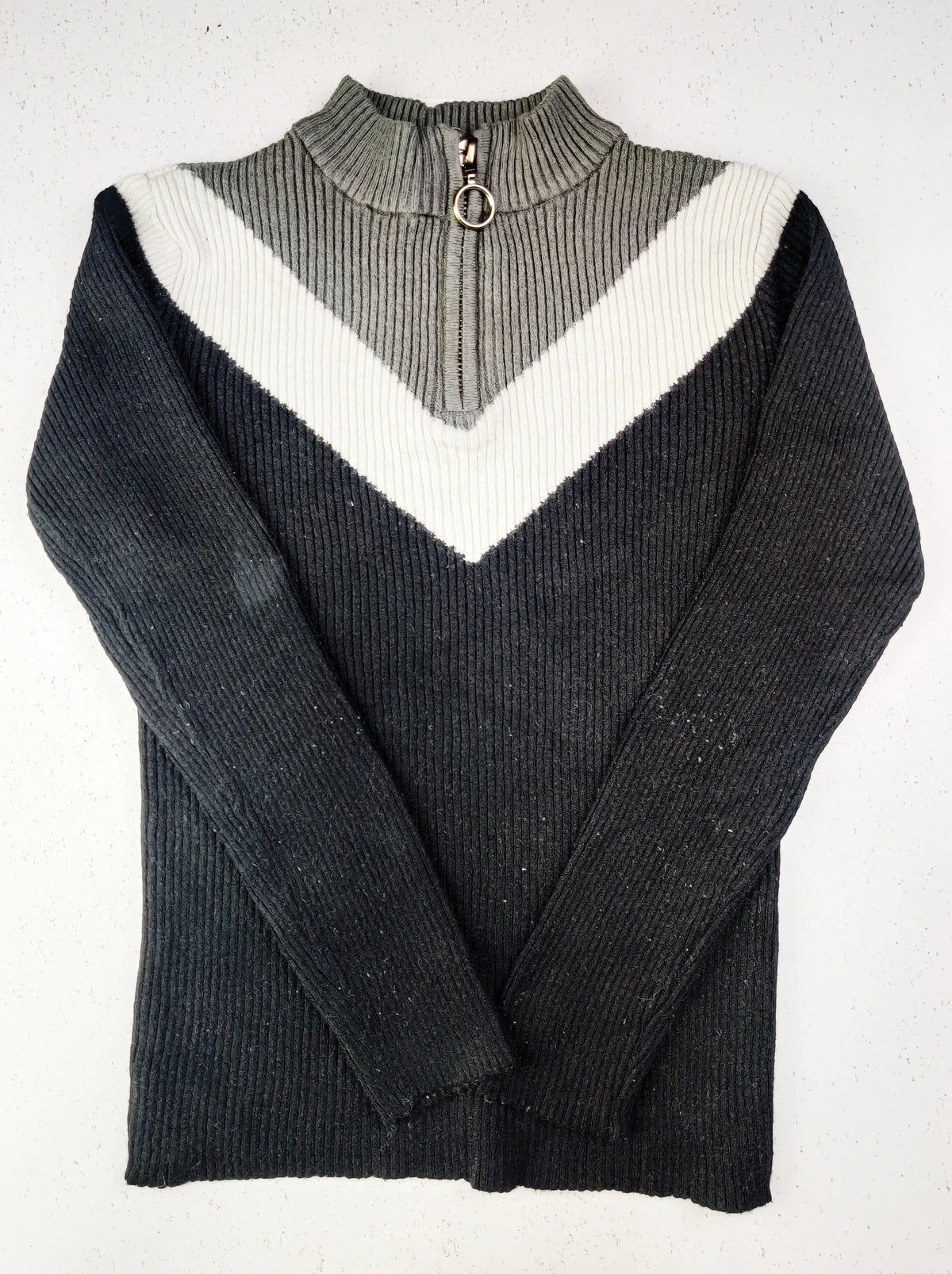 Buy online pre-used pre-loved 100% authentic & Original branded Primark (KWG-3566) available in Pakistan. Top international brands avilable.