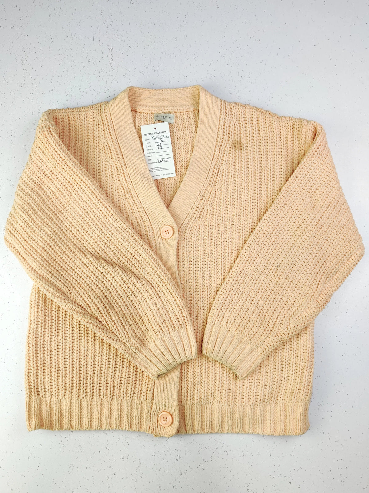 Buy online pre-used pre-loved 100% authentic & Original branded F&F (KWG-3577) available in Pakistan. Top international brands avilable.