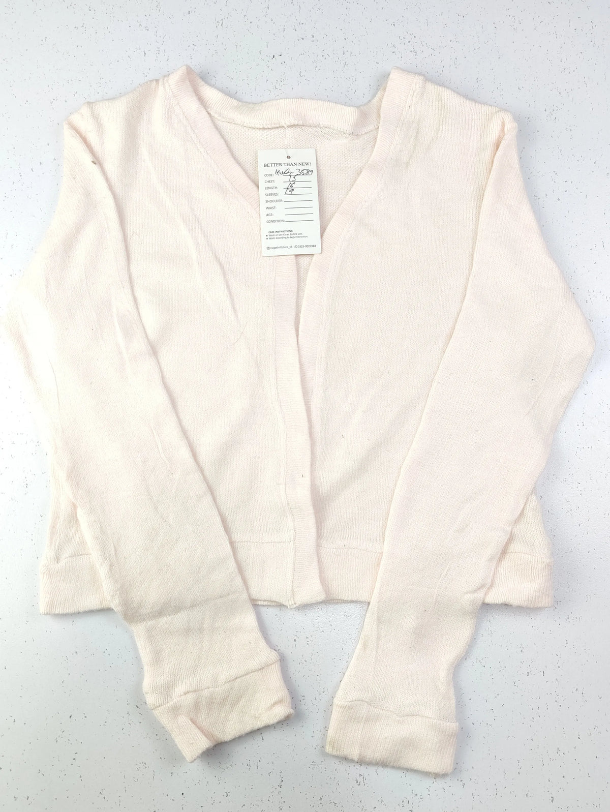 Buy online pre-used pre-loved 100% authentic & Original branded Unknown Brand (KWG-3589) available in Pakistan. Top international brands avilable.