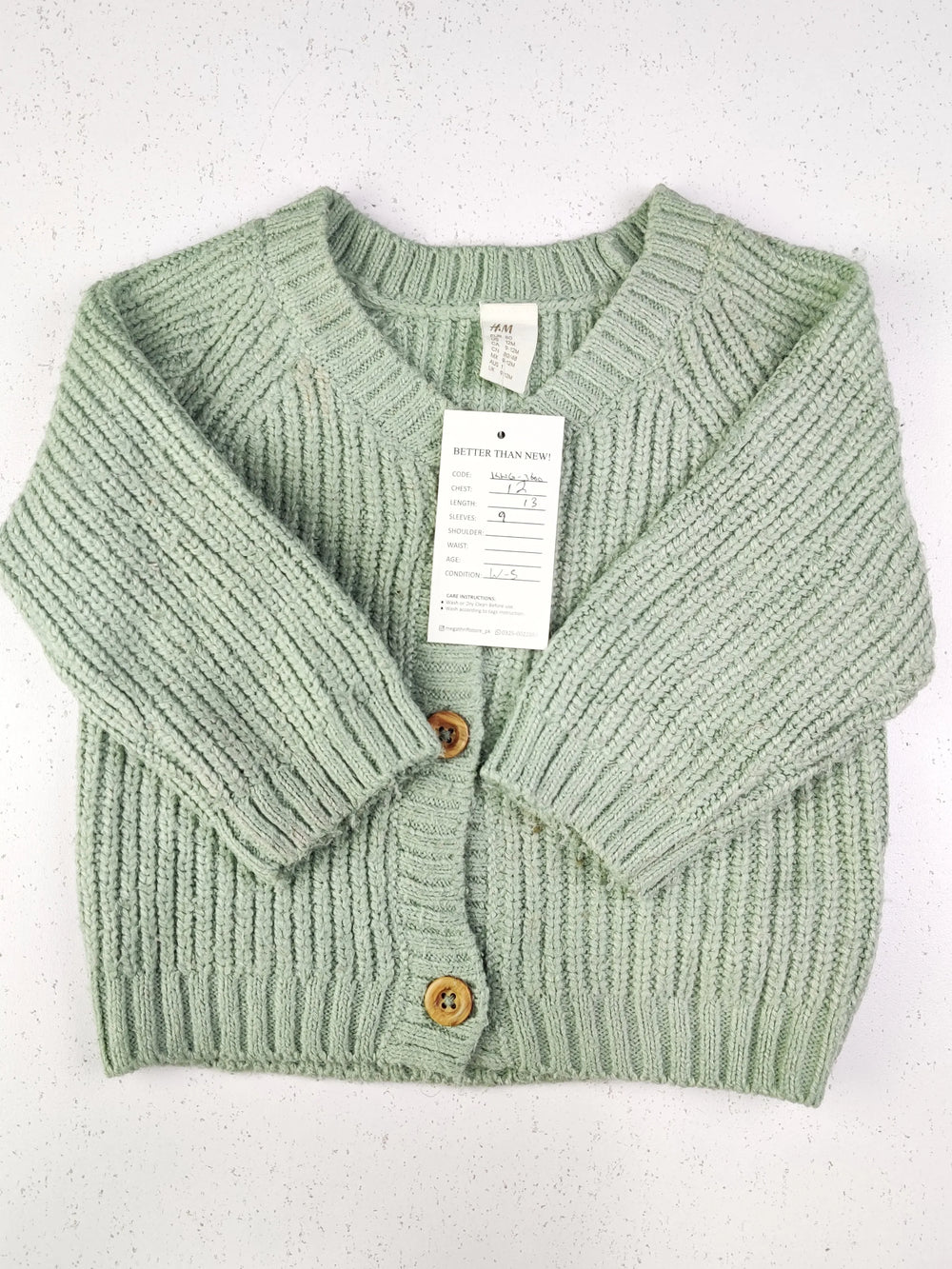 Buy online pre-used pre-loved 100% authentic & Original branded H&M (KWG-3600) available in Pakistan. Top international brands avilable.