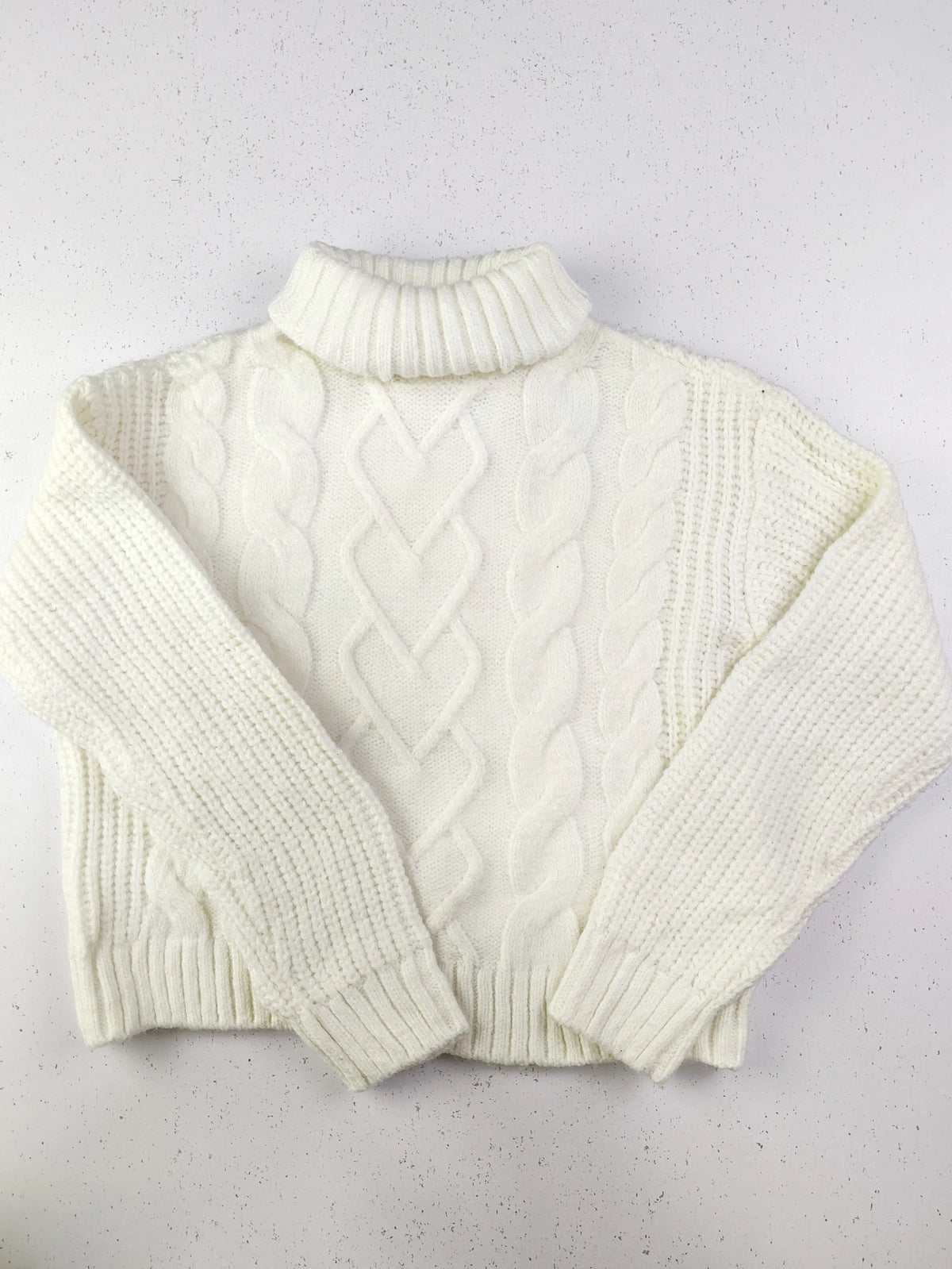 Buy online pre-used pre-loved 100% authentic & Original branded Primark (KWG-3616) available in Pakistan. Top international brands avilable.