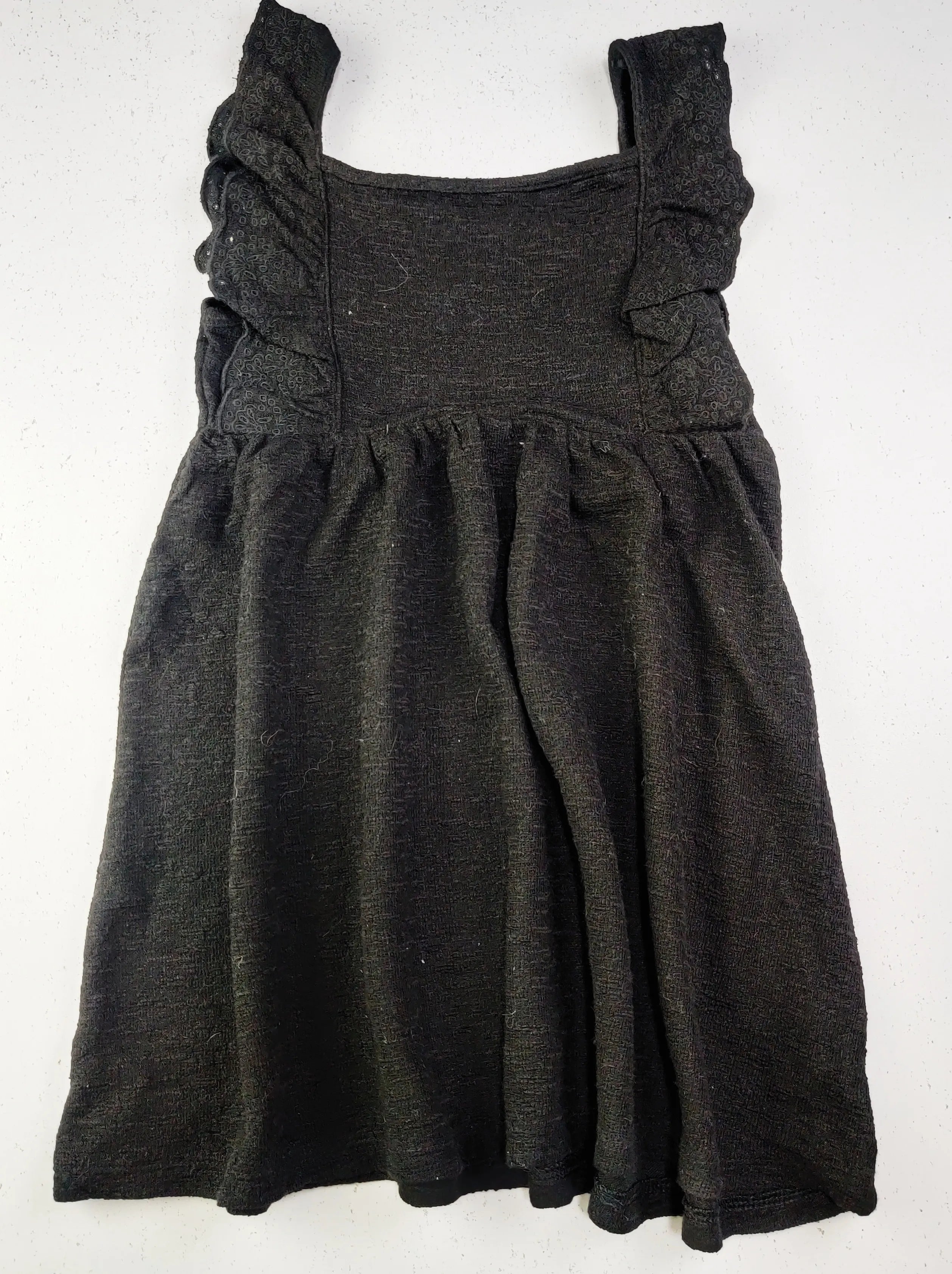 Buy online pre-used pre-loved 100% authentic & Original branded F&F (KWG-3620) available in Pakistan. Top international brands avilable.
