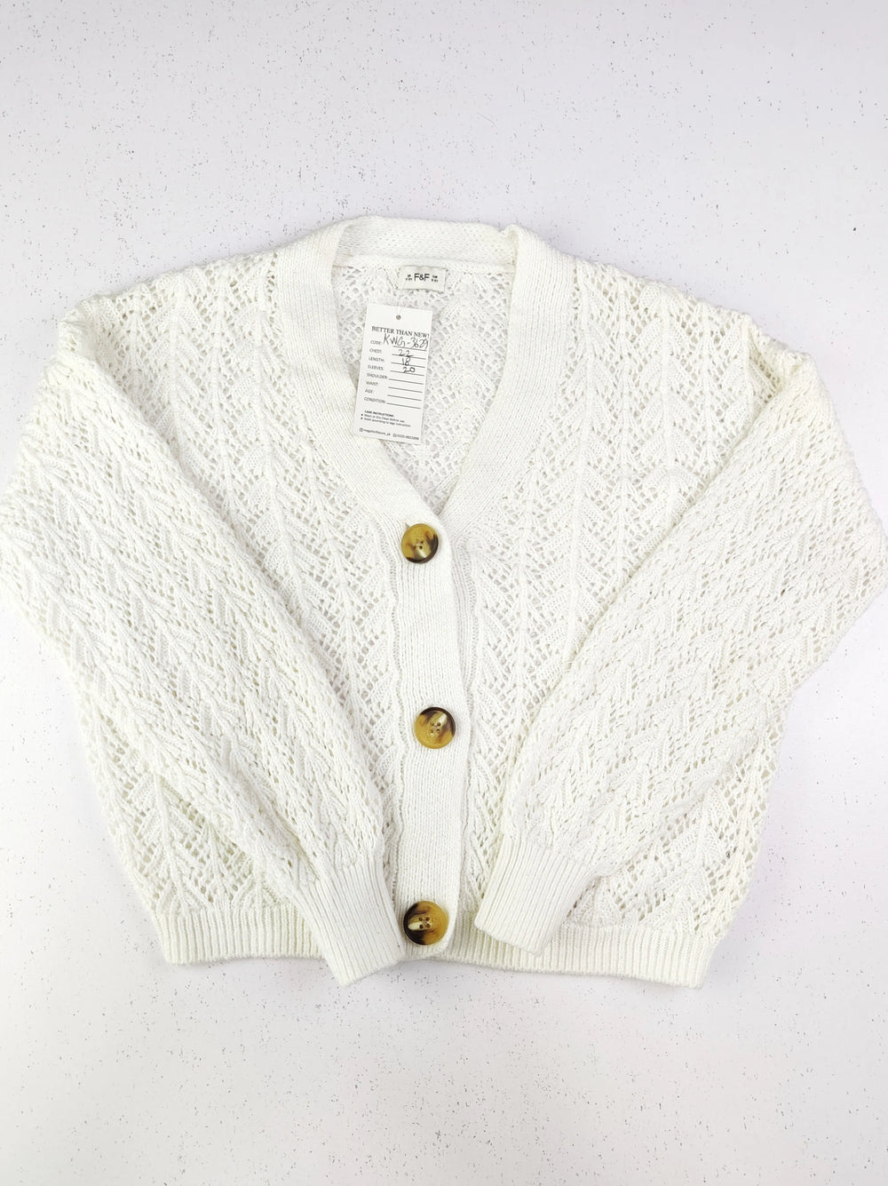 Buy online pre-used pre-loved 100% authentic & Original branded F&F (KWG-3629) available in Pakistan. Top international brands avilable.