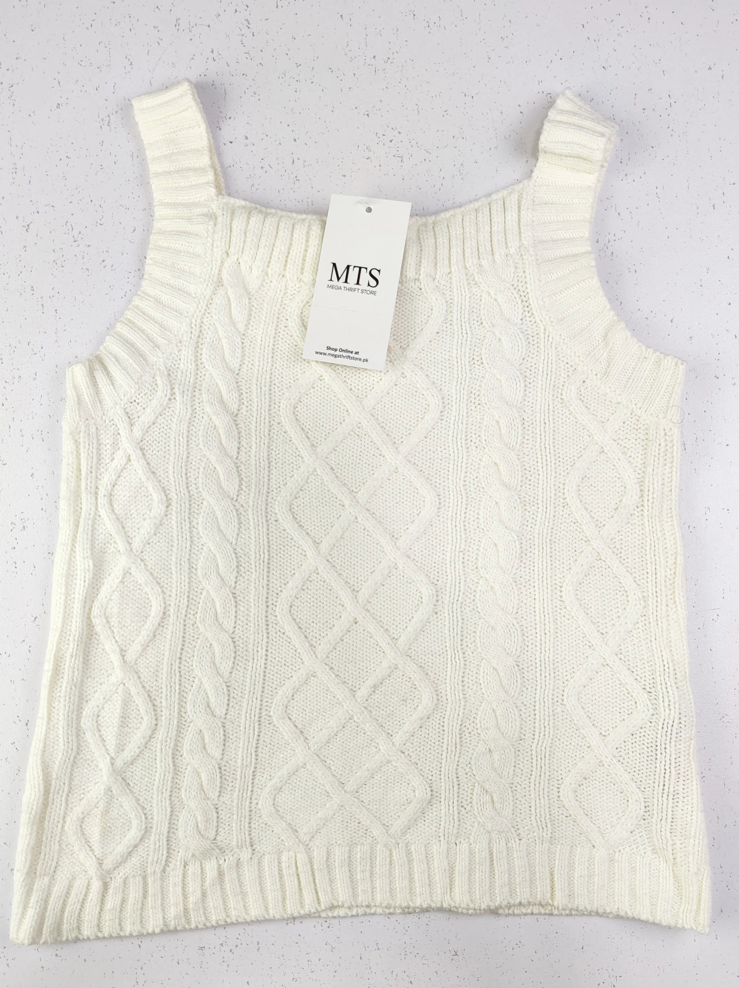 Buy online pre-used pre-loved 100% authentic & Original branded Primark (KWG-3636) available in Pakistan. Top international brands avilable.