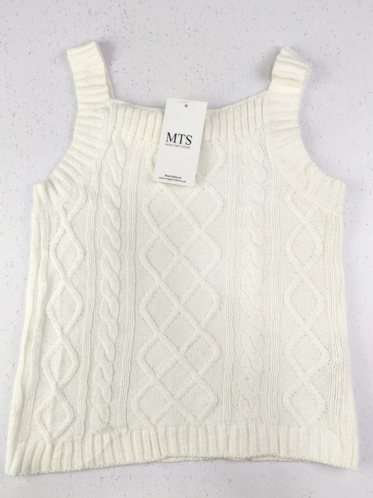 Buy online pre-used pre-loved 100% authentic & Original branded Primark (KWG-3636) available in Pakistan. Top international brands avilable.