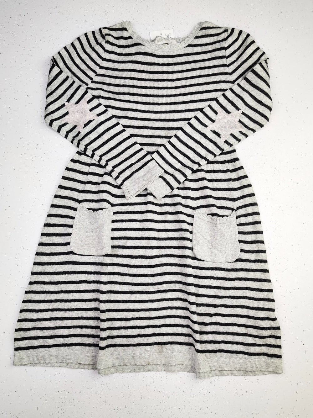 Buy online pre-used pre-loved 100% authentic & Original branded H&M (KWG-3659) available in Pakistan. Top international brands avilable.