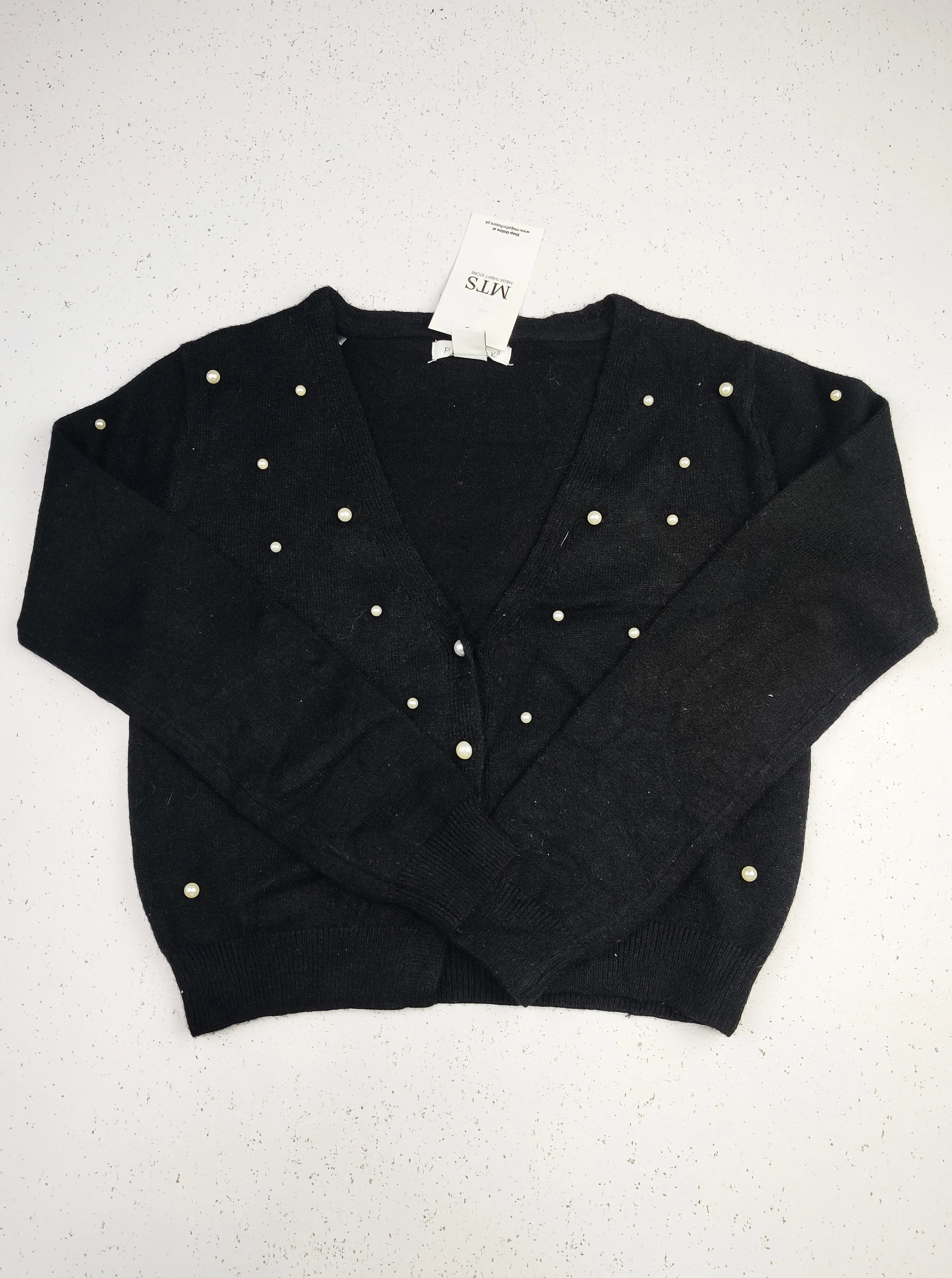 Buy online pre-used pre-loved 100% authentic & Original branded Primark (KWG-3661) available in Pakistan. Top international brands avilable.