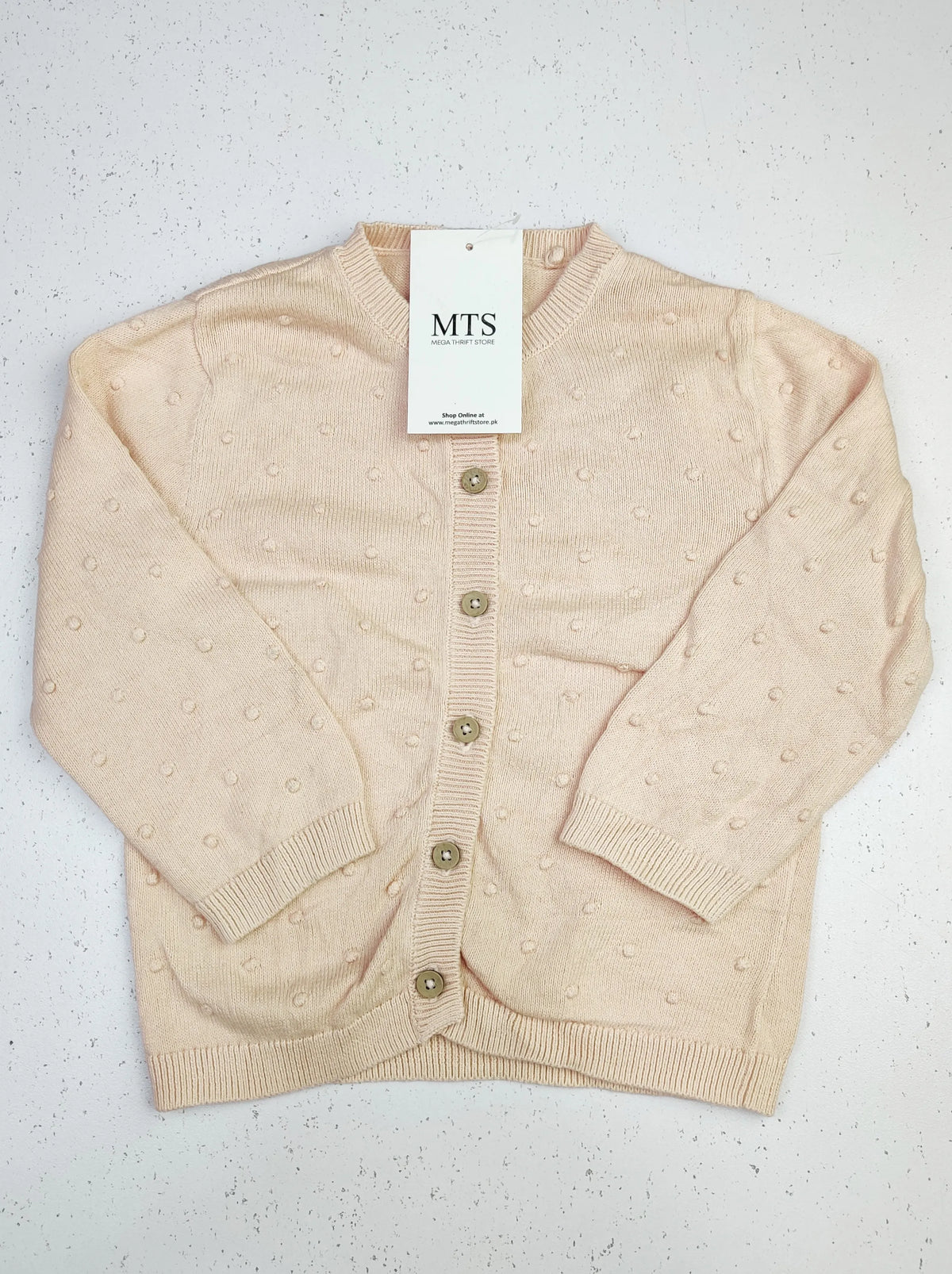 Buy online pre-used pre-loved 100% authentic & Original branded Tu (KWG-3664) available in Pakistan. Top international brands avilable.