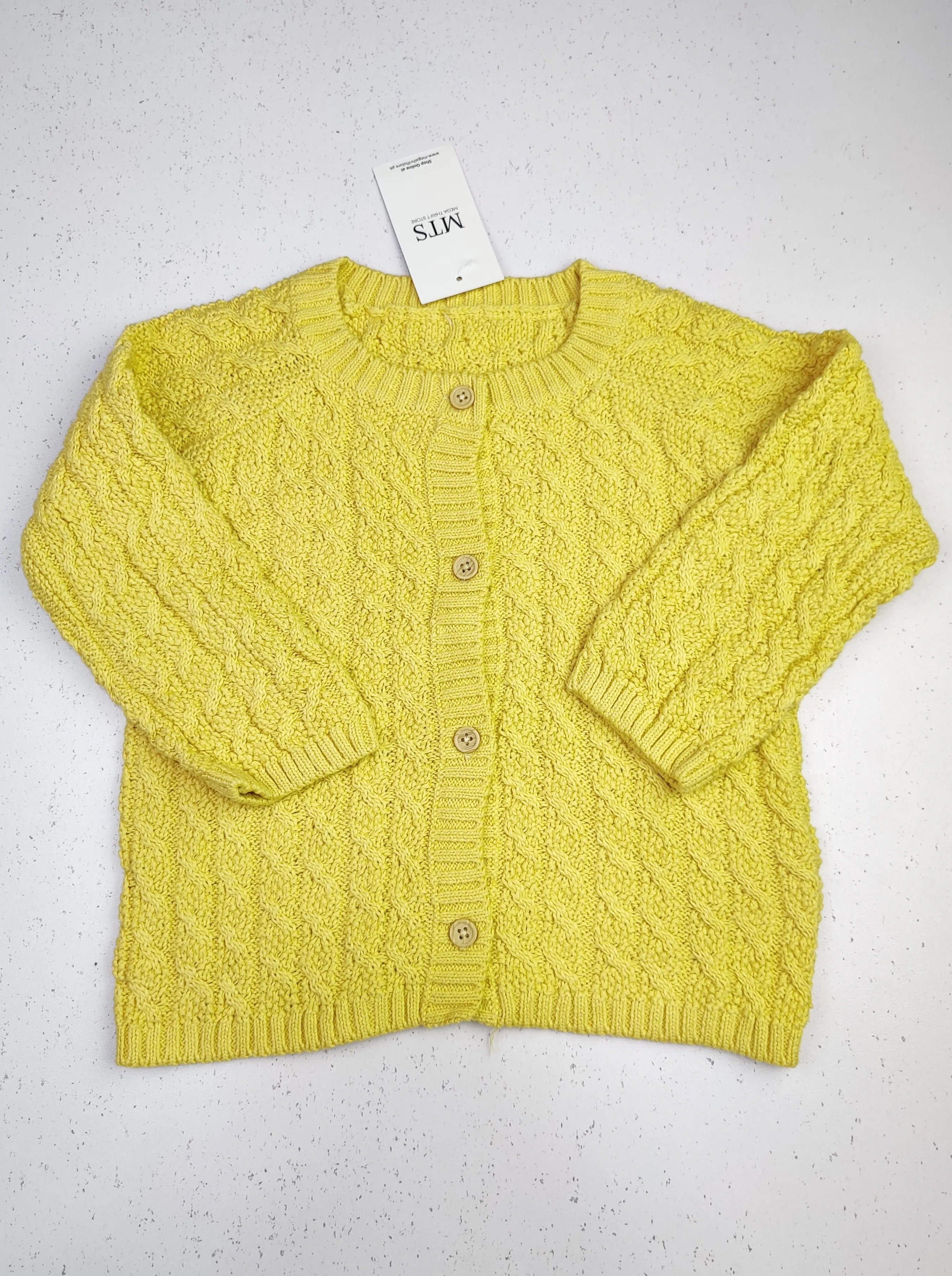 Buy online pre-used pre-loved 100% authentic & Original branded Unknown Brand (KWG-3668) available in Pakistan. Top international brands avilable.
