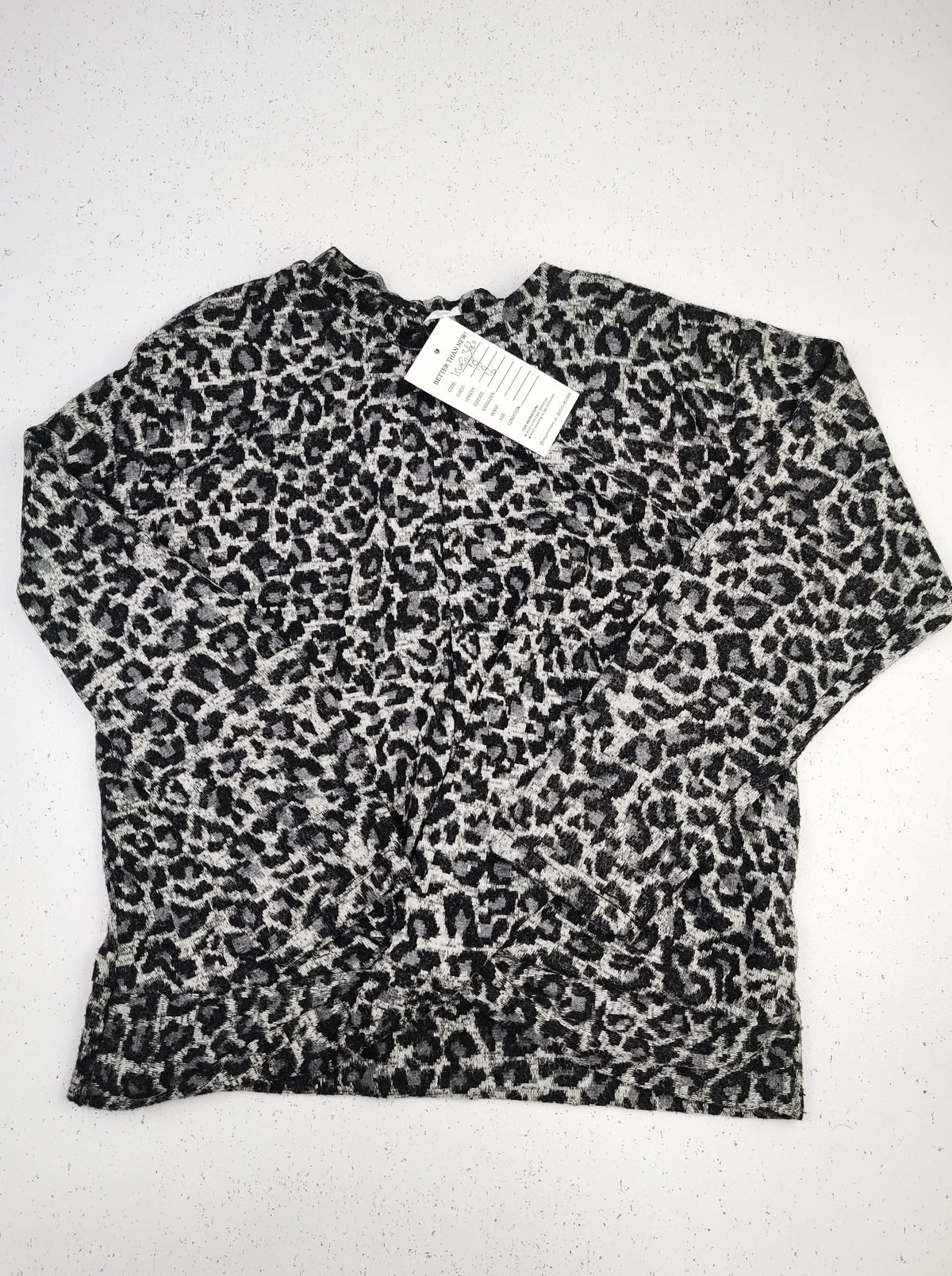 Buy online pre-used pre-loved 100% authentic & Original branded Zara (KWG-3680) available in Pakistan. Top international brands avilable.