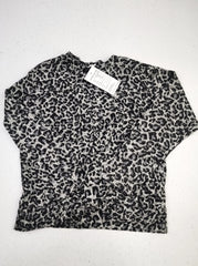 Buy online pre-used pre-loved 100% authentic & Original branded Zara (KWG-3680) available in Pakistan. Top international brands avilable.