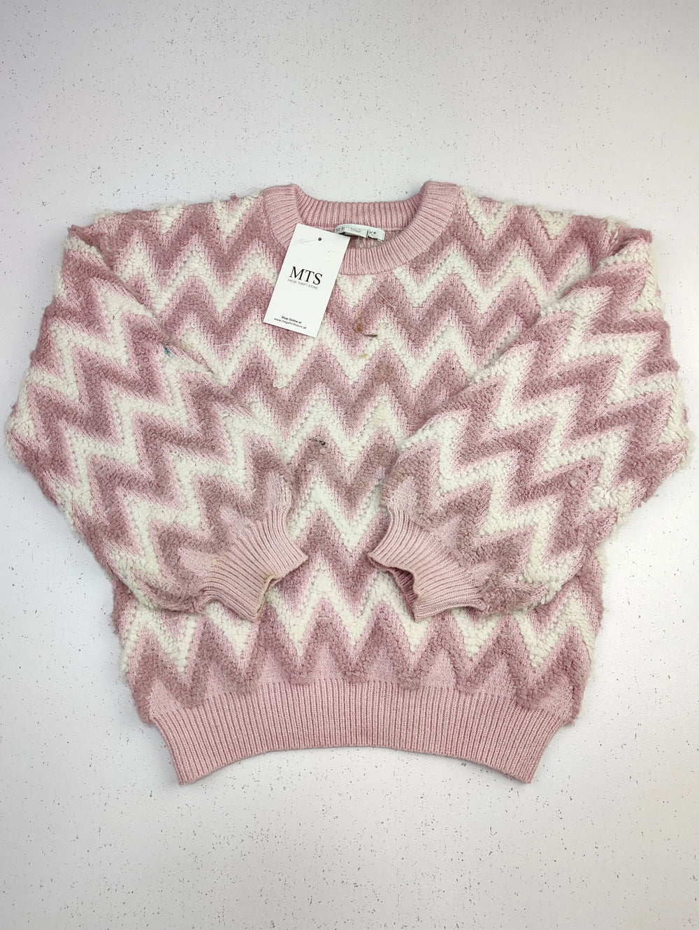 Buy online pre-used pre-loved 100% authentic & Original branded Primark (KWG-3708) available in Pakistan. Top international brands avilable.