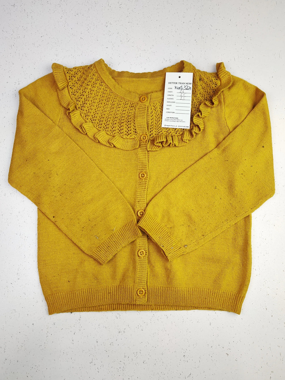 Buy online pre-used pre-loved 100% authentic & Original branded Unknown Brand (KWG-3729) available in Pakistan. Top international brands avilable.