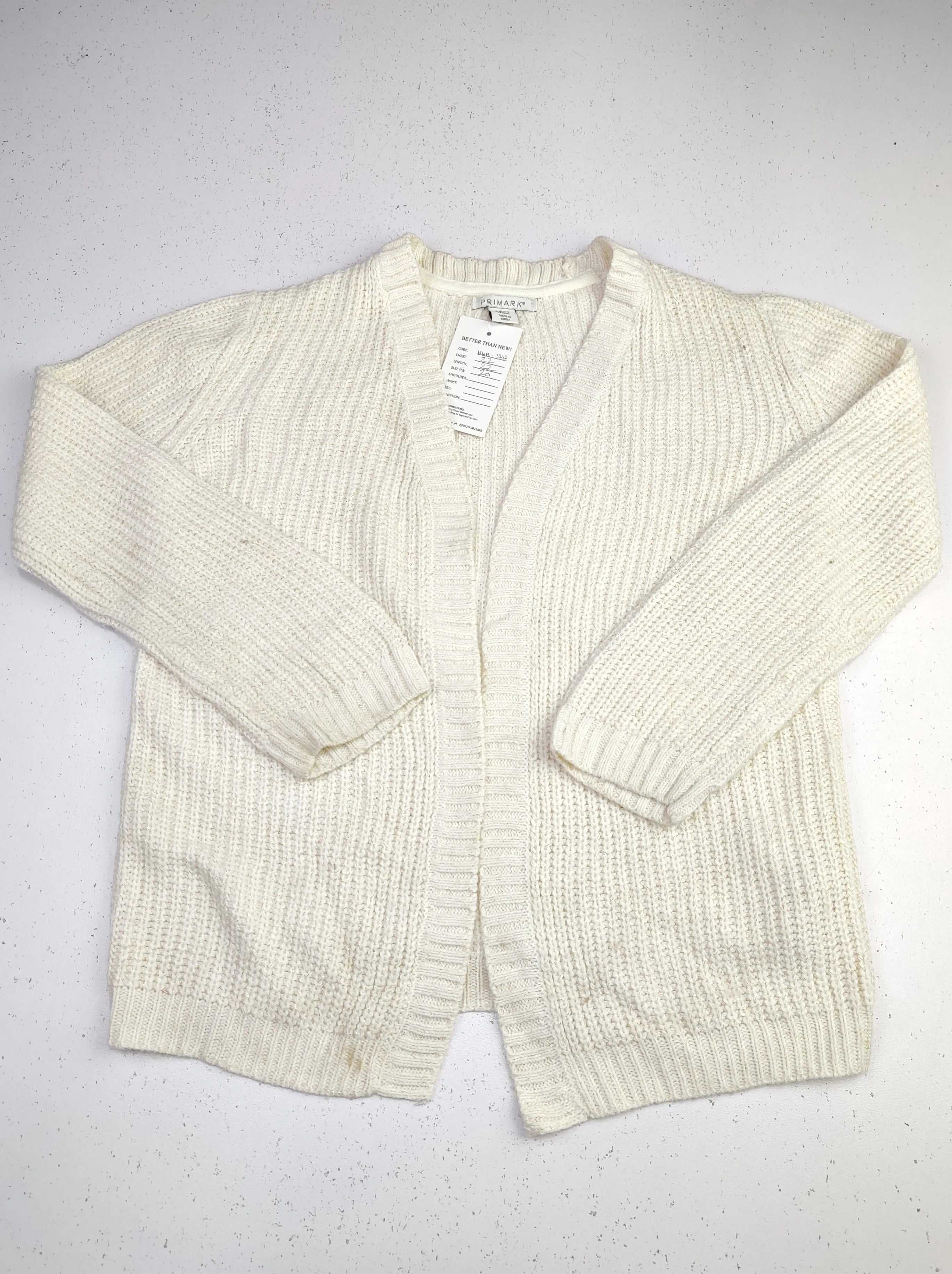 Buy online pre-used pre-loved 100% authentic & Original branded Primark (KWG-3747) available in Pakistan. Top international brands avilable.