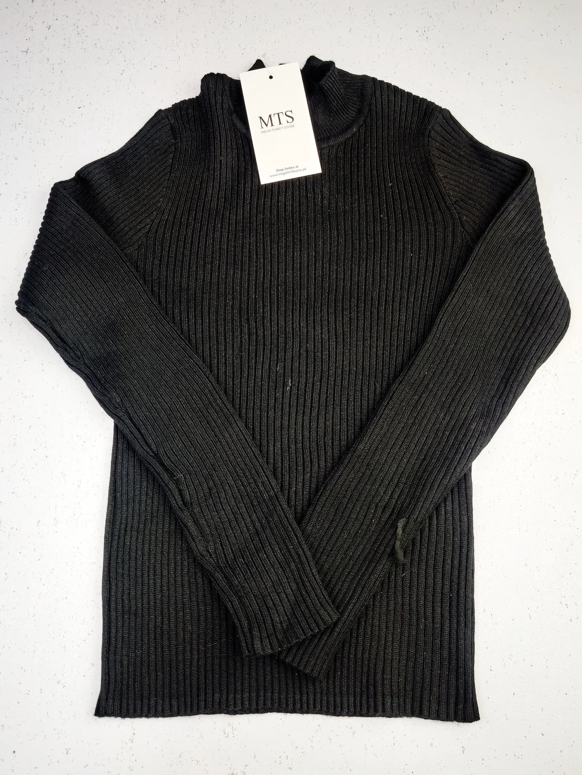 Buy online pre-used pre-loved 100% authentic & Original branded Primark (KWG-3750) available in Pakistan. Top international brands avilable.