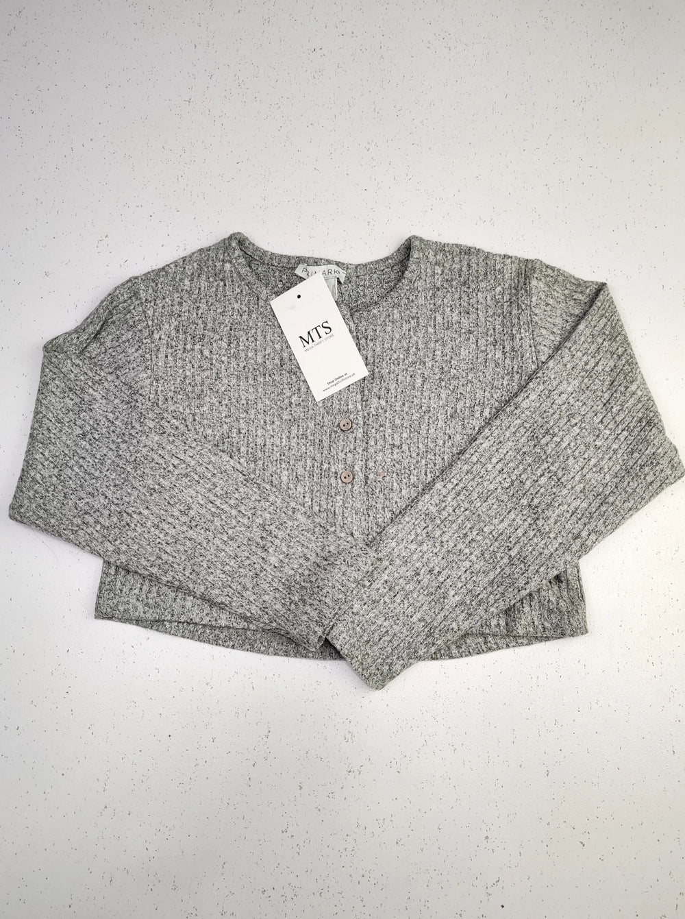 Buy online pre-used pre-loved 100% authentic & Original branded Primark (KWG-3768) available in Pakistan. Top international brands avilable.