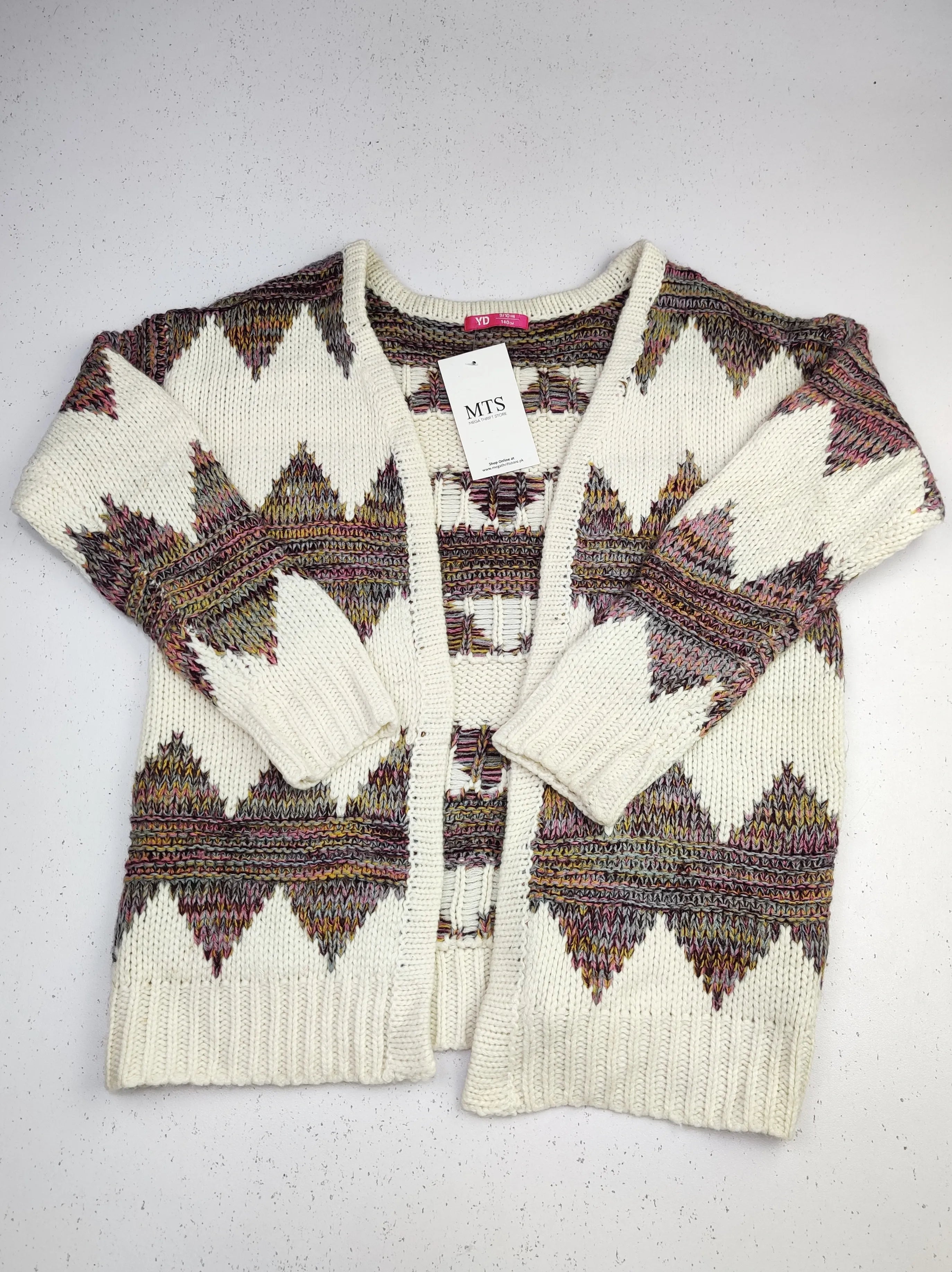 Buy online pre-used pre-loved 100% authentic & Original branded Yd (KWG-3770) available in Pakistan. Top international brands avilable.