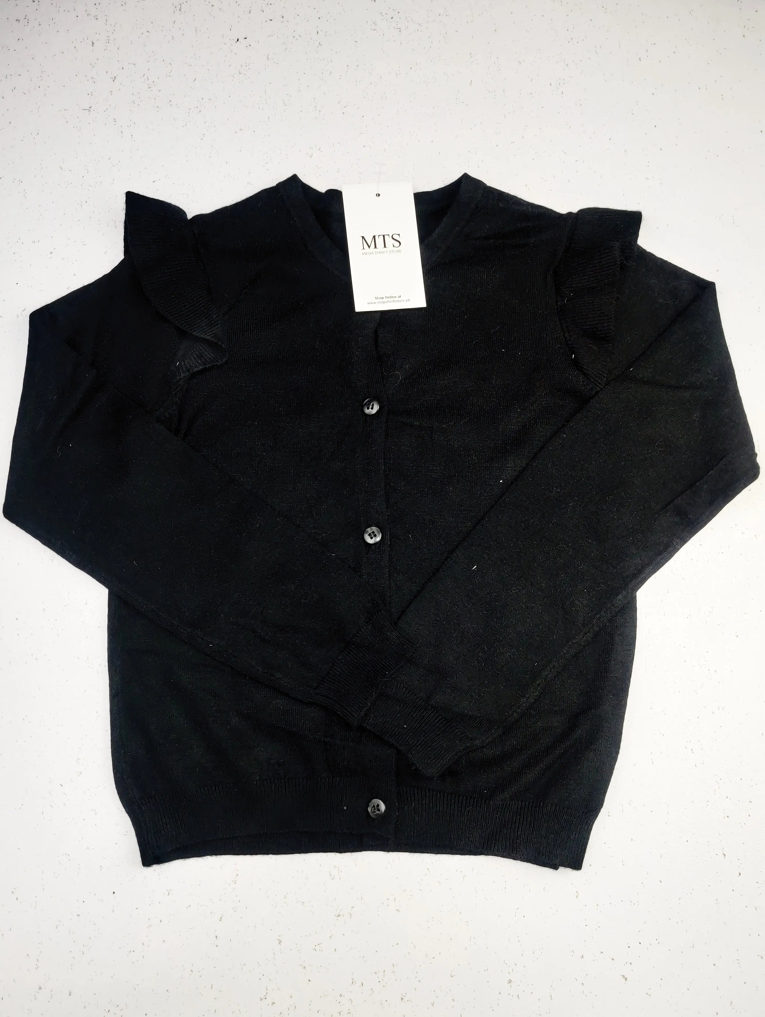 Buy online pre-used pre-loved 100% authentic & Original branded Unknown Brand (KWG-3773) available in Pakistan. Top international brands avilable.