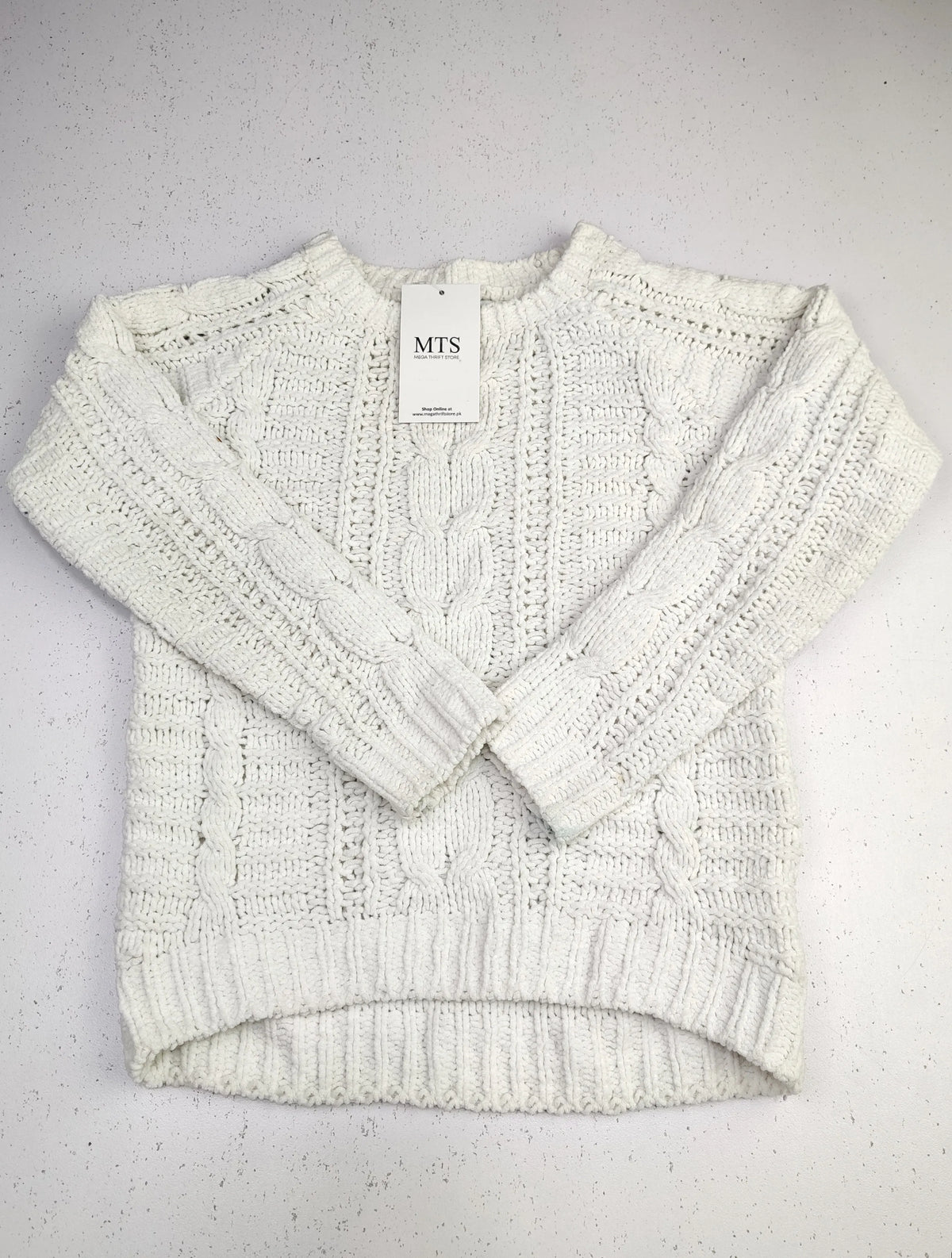 Buy online pre-used pre-loved 100% authentic & Original branded Primark (KWG-3775) available in Pakistan. Top international brands avilable.