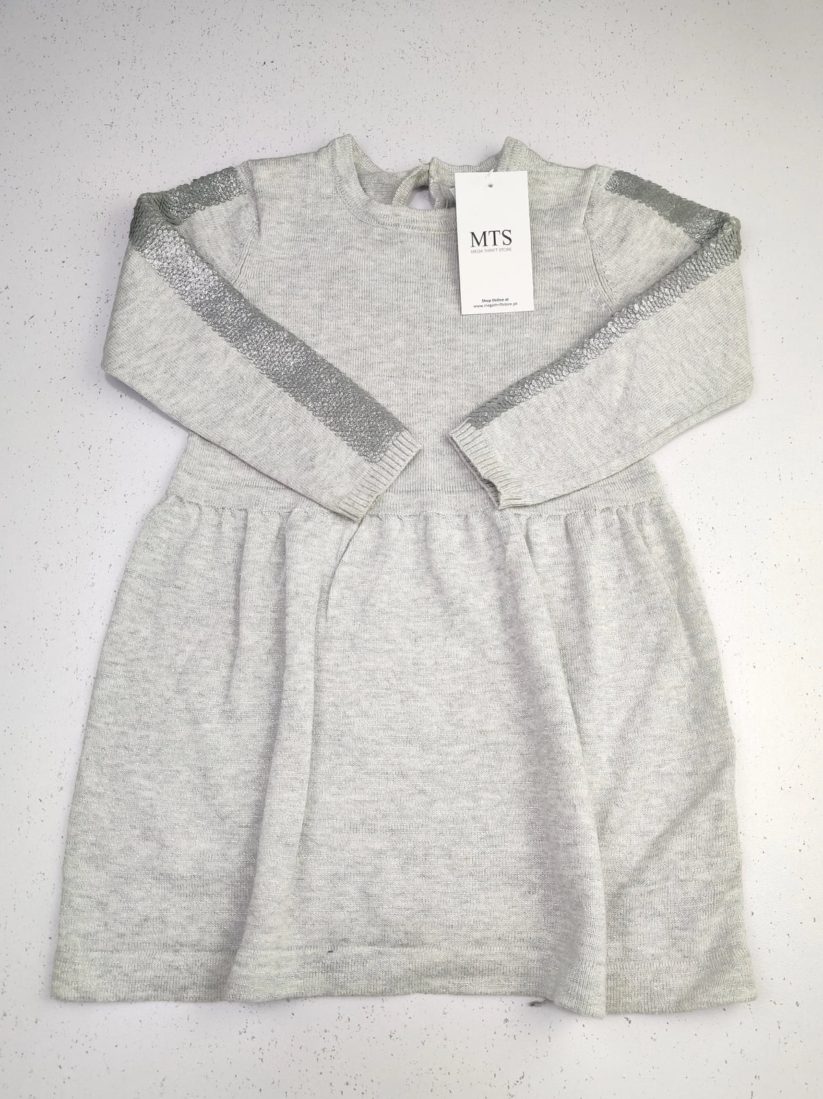 Buy online pre-used pre-loved 100% authentic & Original branded Primark (KWG-3787) available in Pakistan. Top international brands avilable.