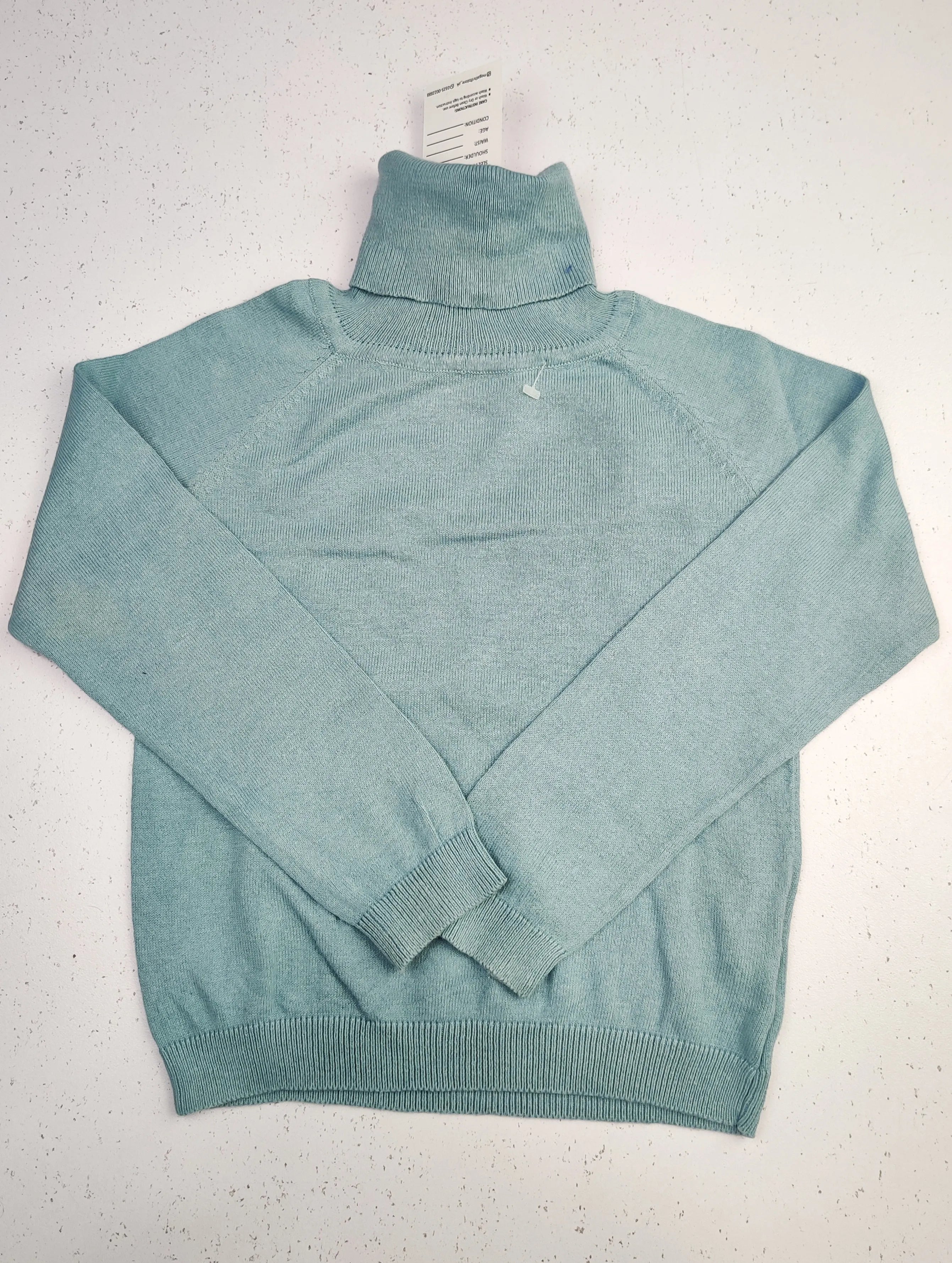 Buy online pre-used pre-loved 100% authentic & Original branded Young Dimension (KWG-3788) available in Pakistan. Top international brands avilable.