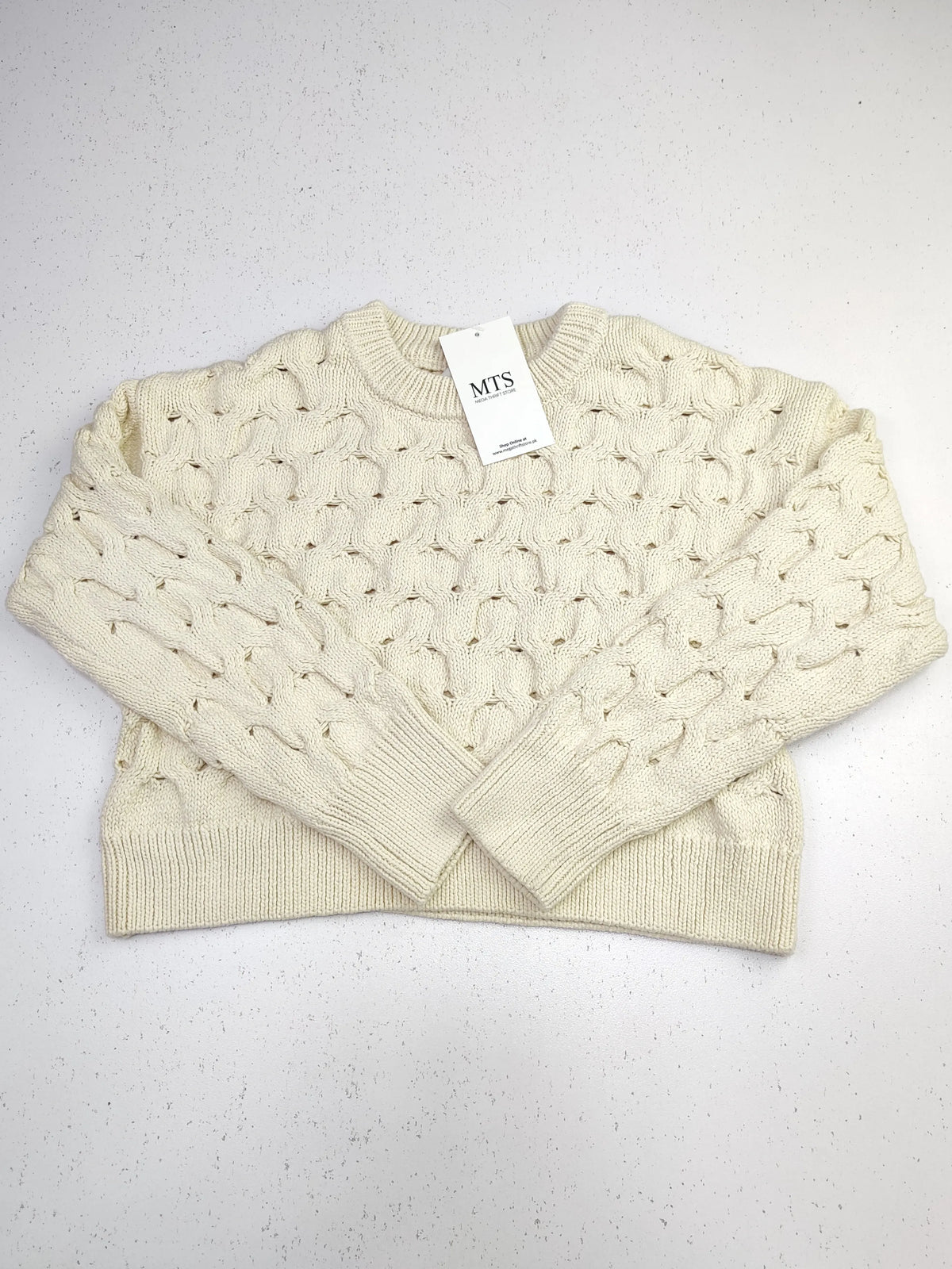 Buy online pre-used pre-loved 100% authentic & Original branded Zara (KWG-3811) available in Pakistan. Top international brands avilable.