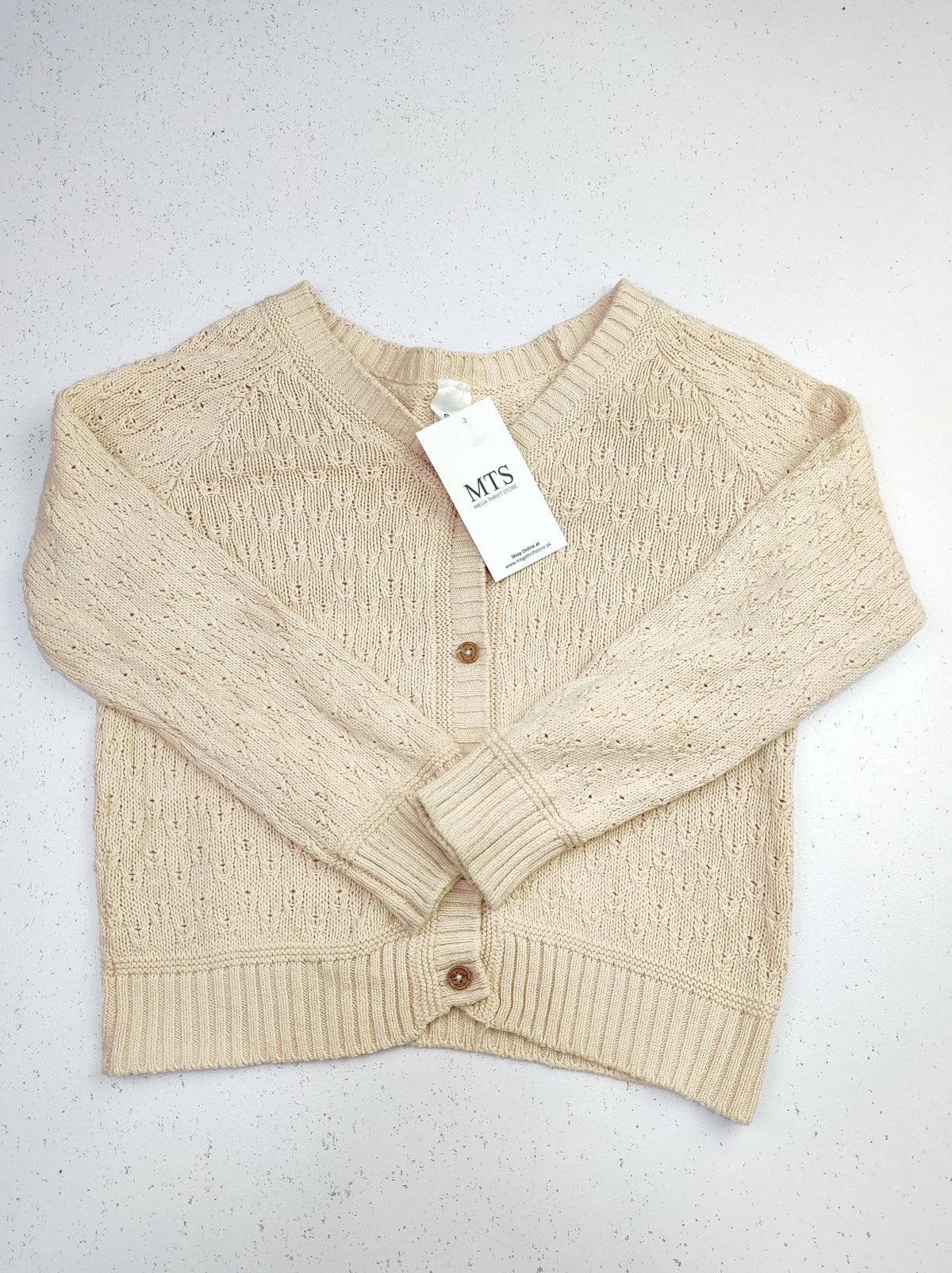Buy online pre-used pre-loved 100% authentic & Original branded Kids (KWG-3814) available in Pakistan. Top international brands avilable.