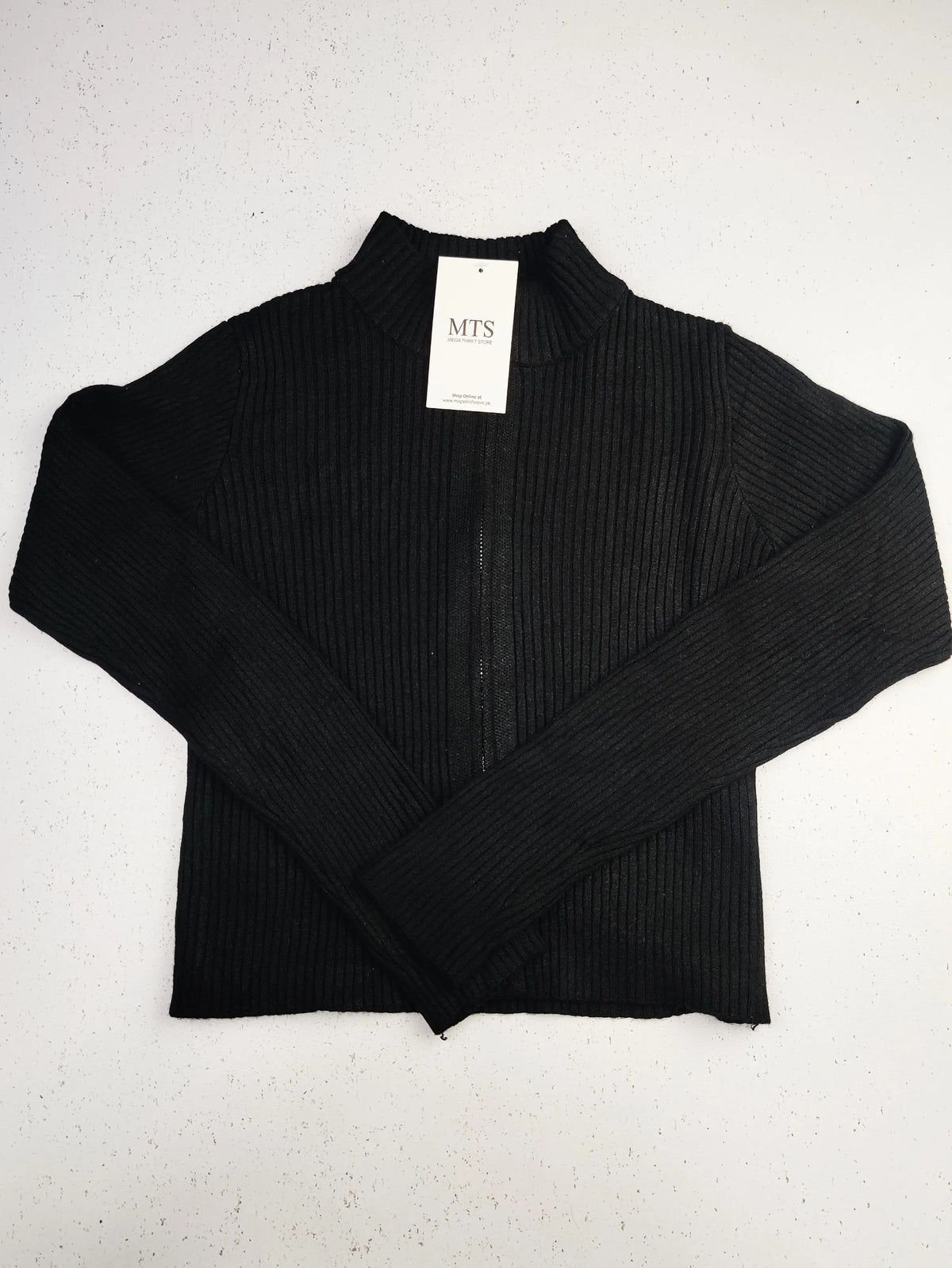 Buy online pre-used pre-loved 100% authentic & Original branded Primark (KWG-3831) available in Pakistan. Top international brands avilable.
