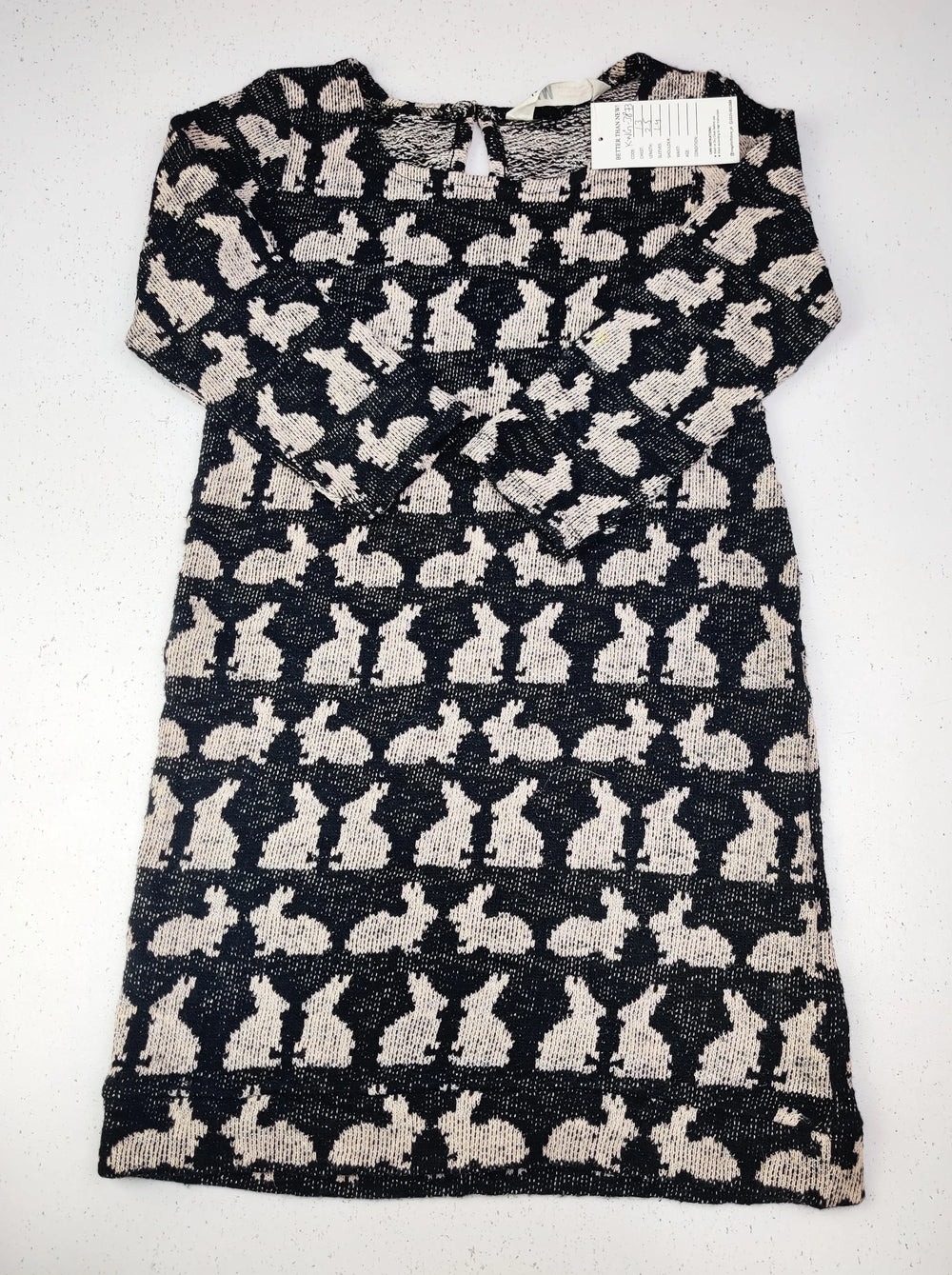 Buy online pre-used pre-loved 100% authentic & Original branded H&M (KWG-3873) available in Pakistan. Top international brands avilable.