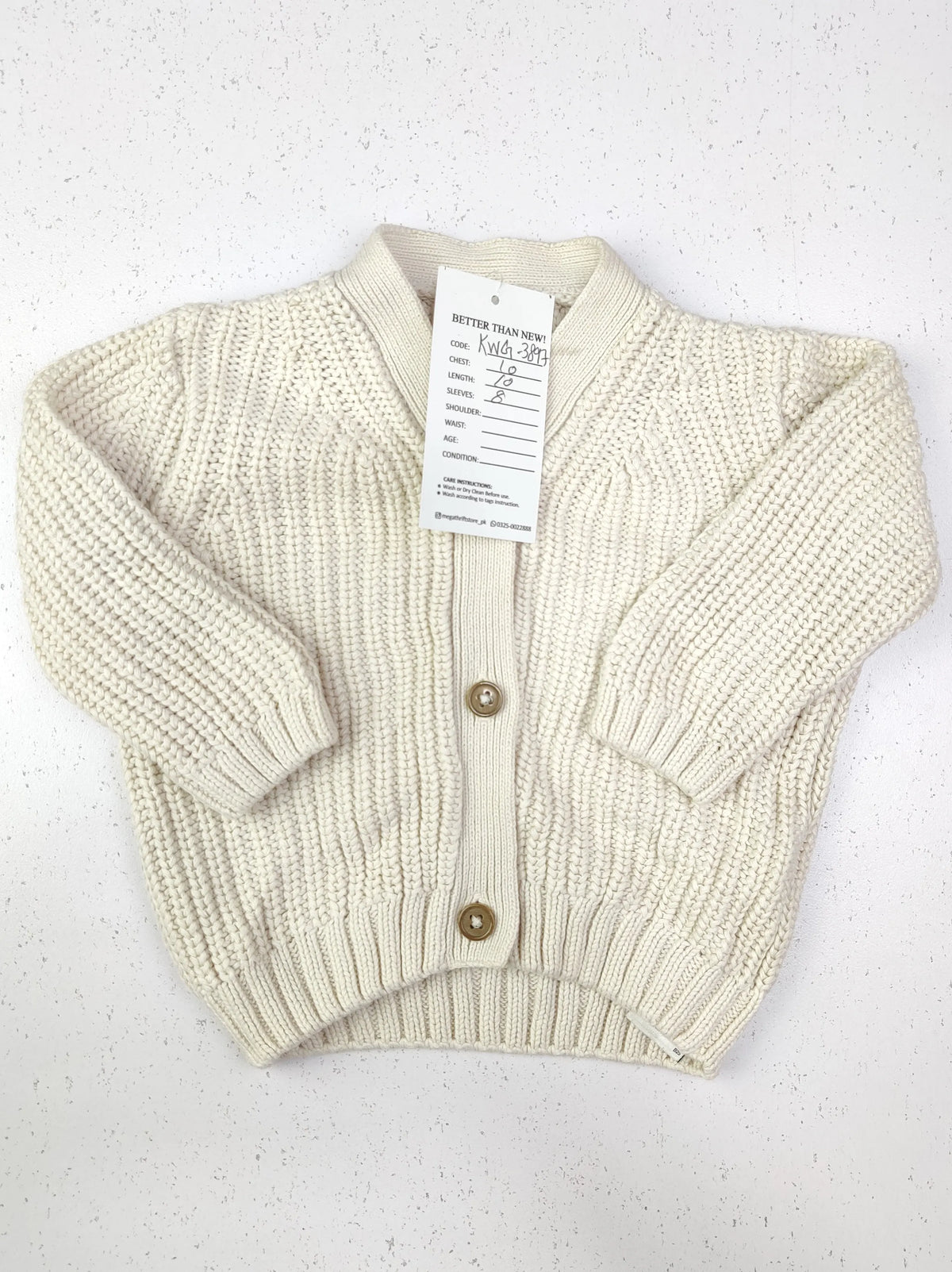Buy online pre-used pre-loved 100% authentic & Original branded Marks & Spencer (KWG-3897) available in Pakistan. Top international brands avilable.