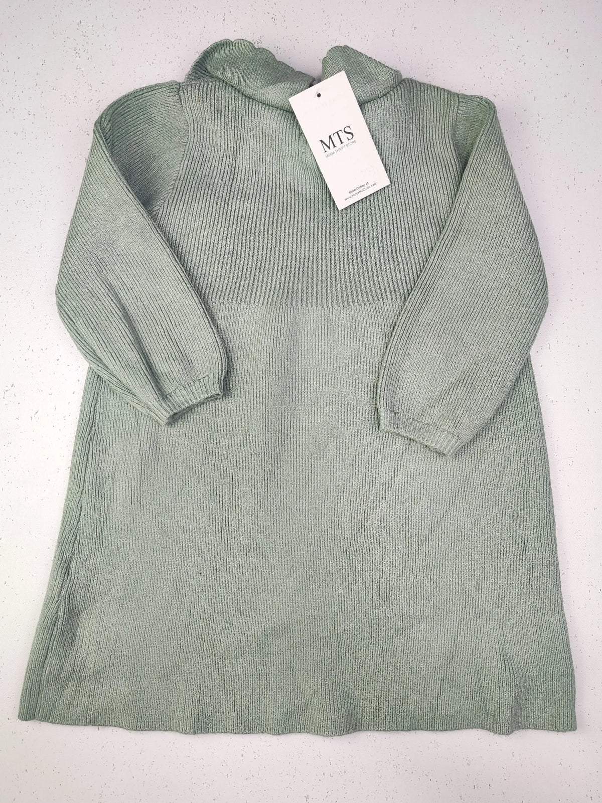 Buy online pre-used pre-loved 100% authentic & Original branded Dunnes Store (KWG-3912) available in Pakistan. Top international brands avilable.