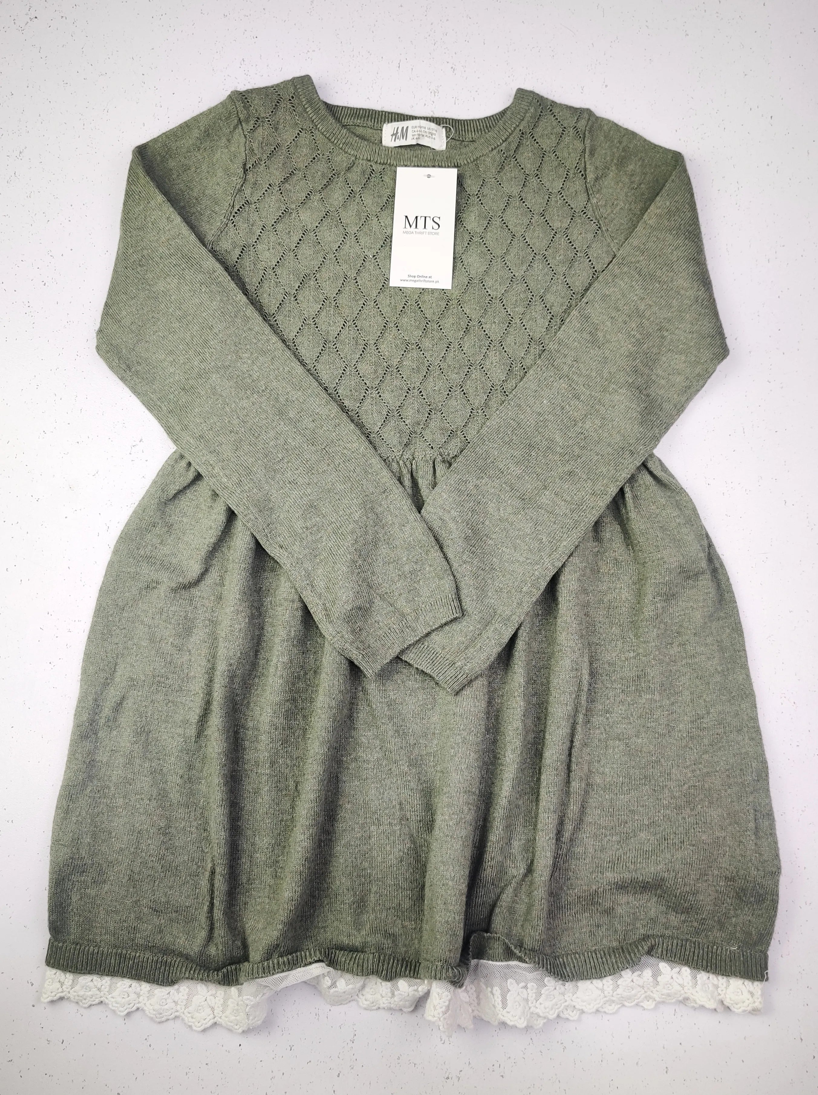 Buy online pre-used pre-loved 100% authentic & Original branded H&M (KWG-3928) available in Pakistan. Top international brands avilable.