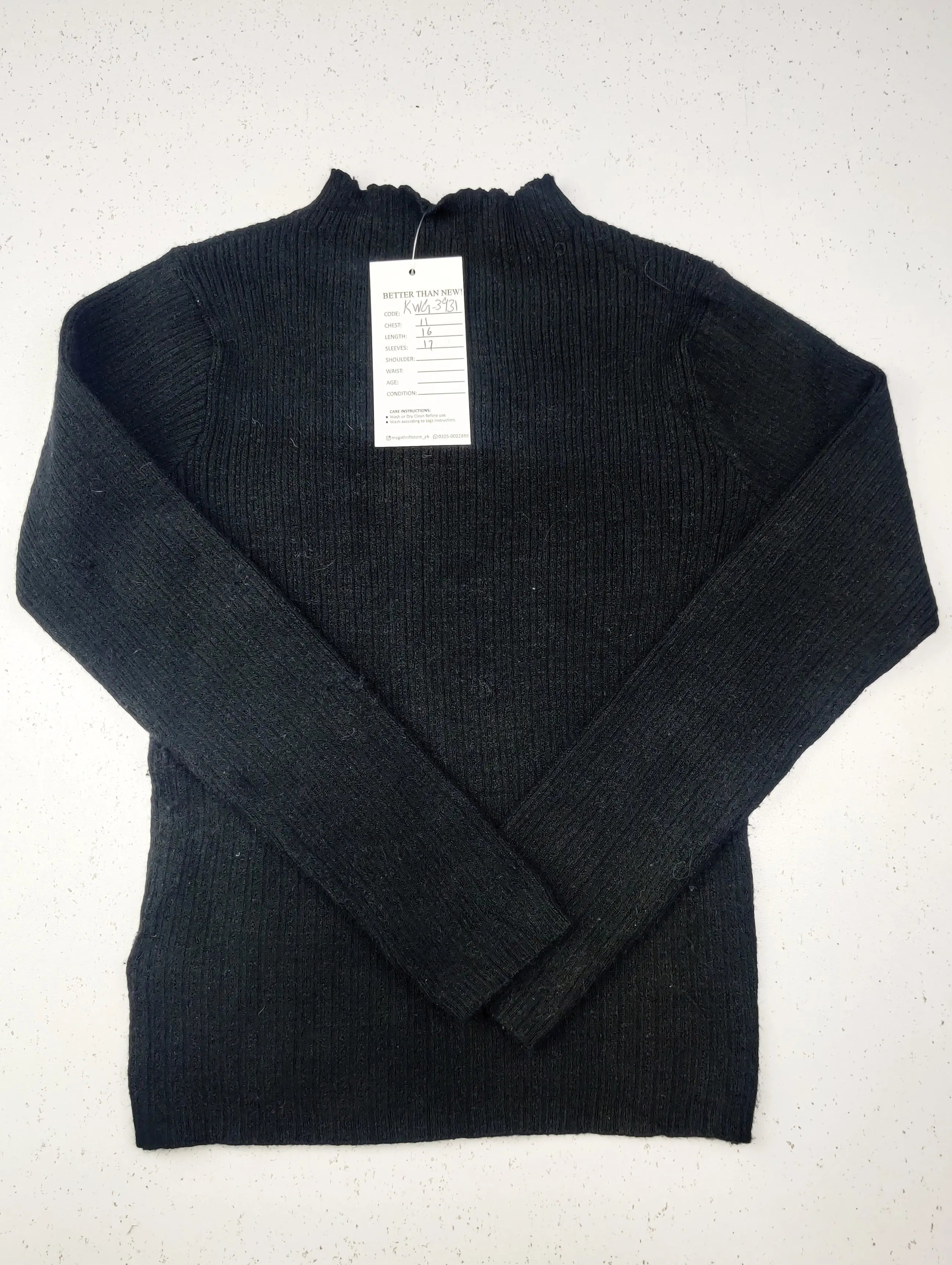 Buy online pre-used pre-loved 100% authentic & Original branded Dunnes Store (KWG-3931) available in Pakistan. Top international brands avilable.