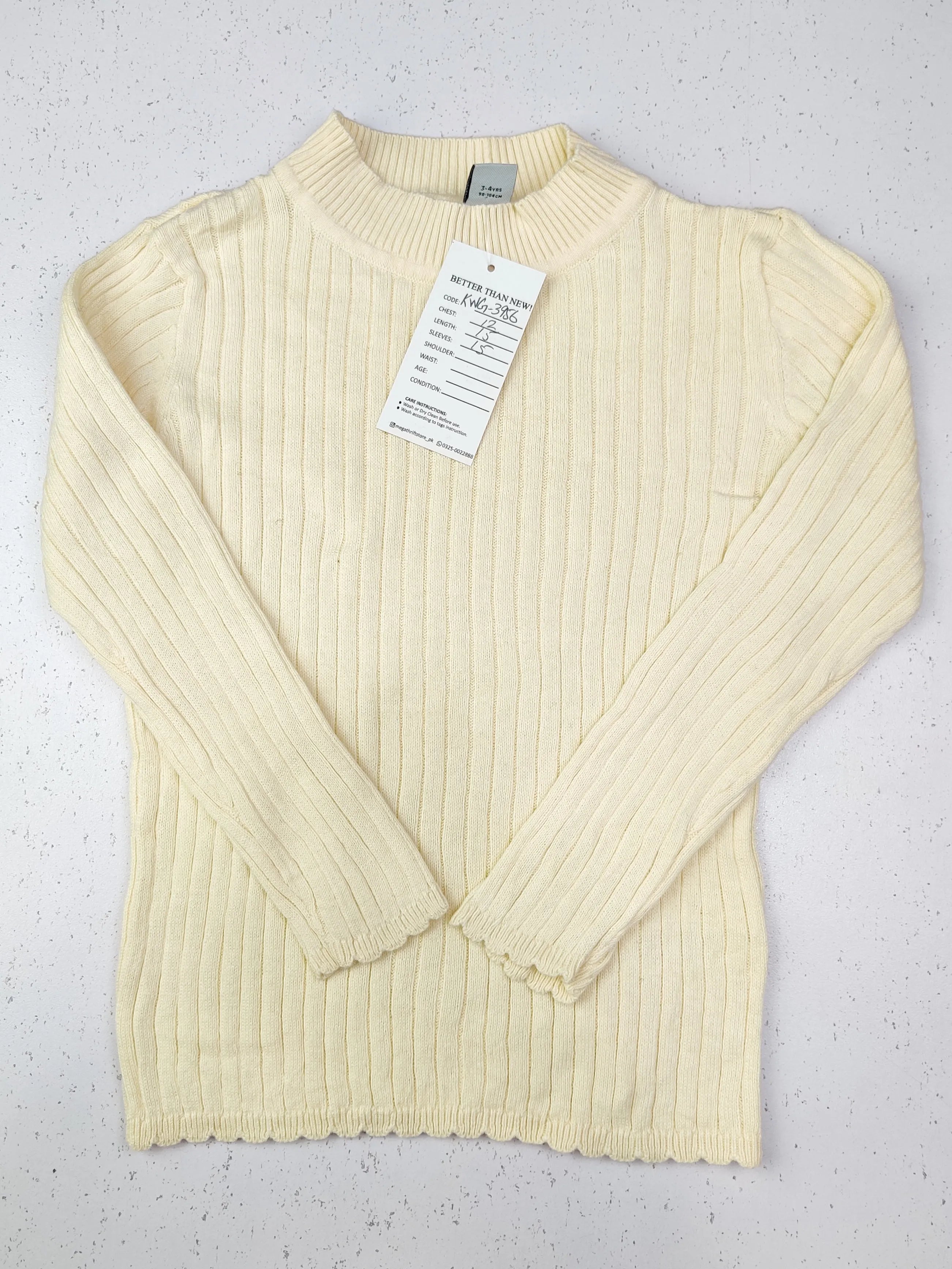 Buy online pre-used pre-loved 100% authentic & Original branded Tu (KWG-3956) available in Pakistan. Top international brands avilable.