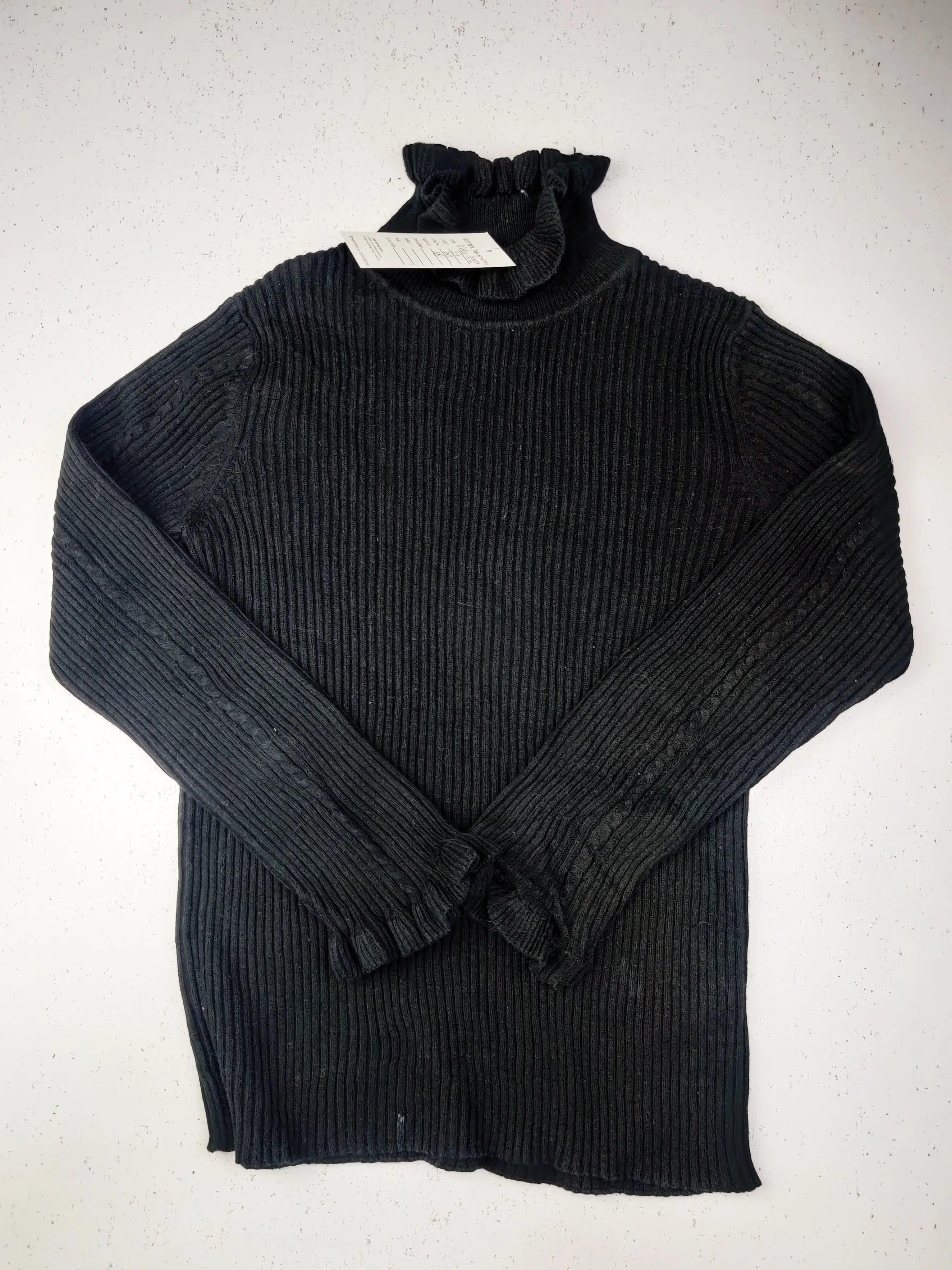 Buy online pre-used pre-loved 100% authentic & Original branded Dunnes Store (KWG-3989) available in Pakistan. Top international brands avilable.