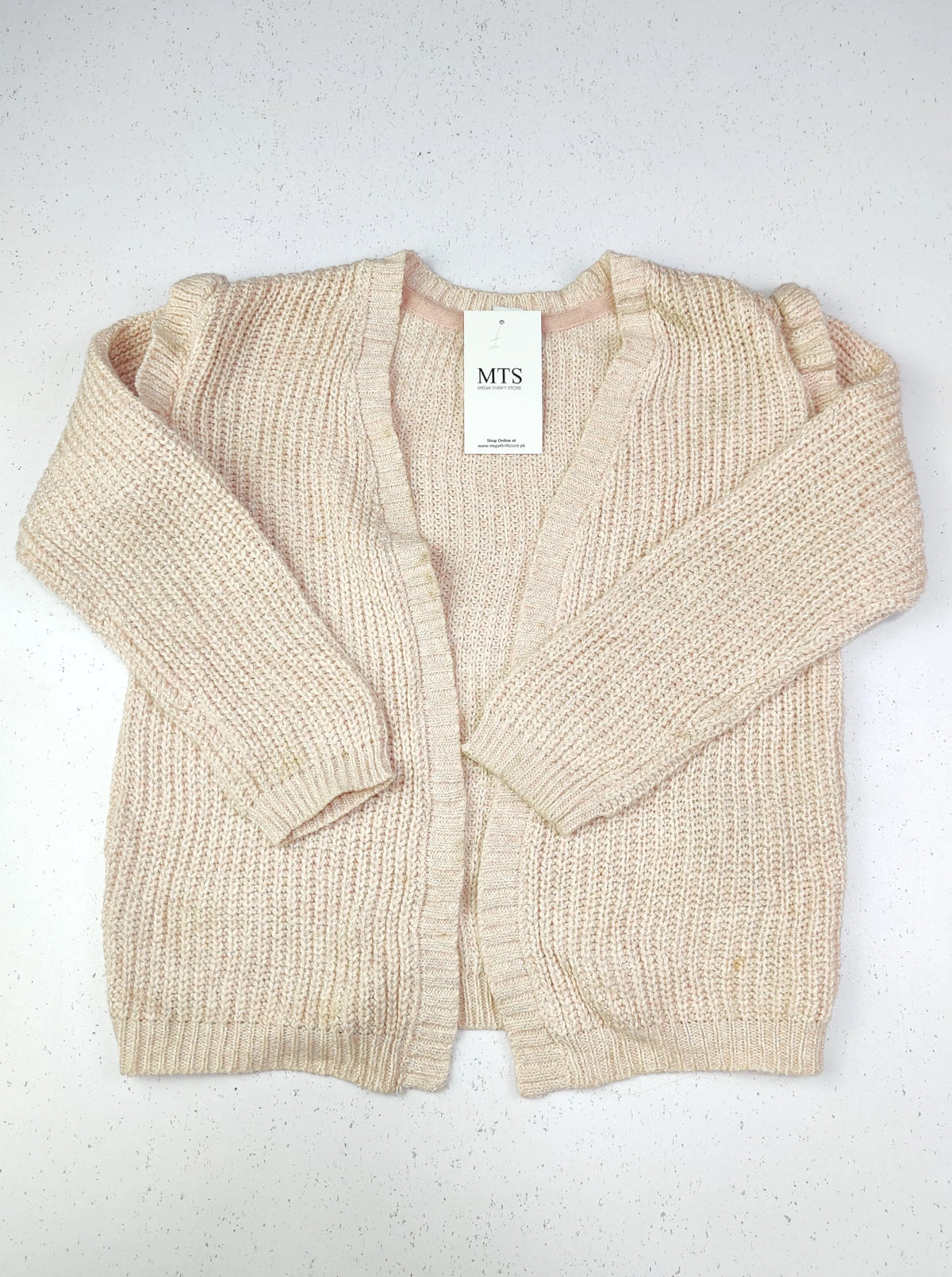 Buy online pre-used pre-loved 100% authentic & Original branded Primark (KWG-4016) available in Pakistan. Top international brands avilable.
