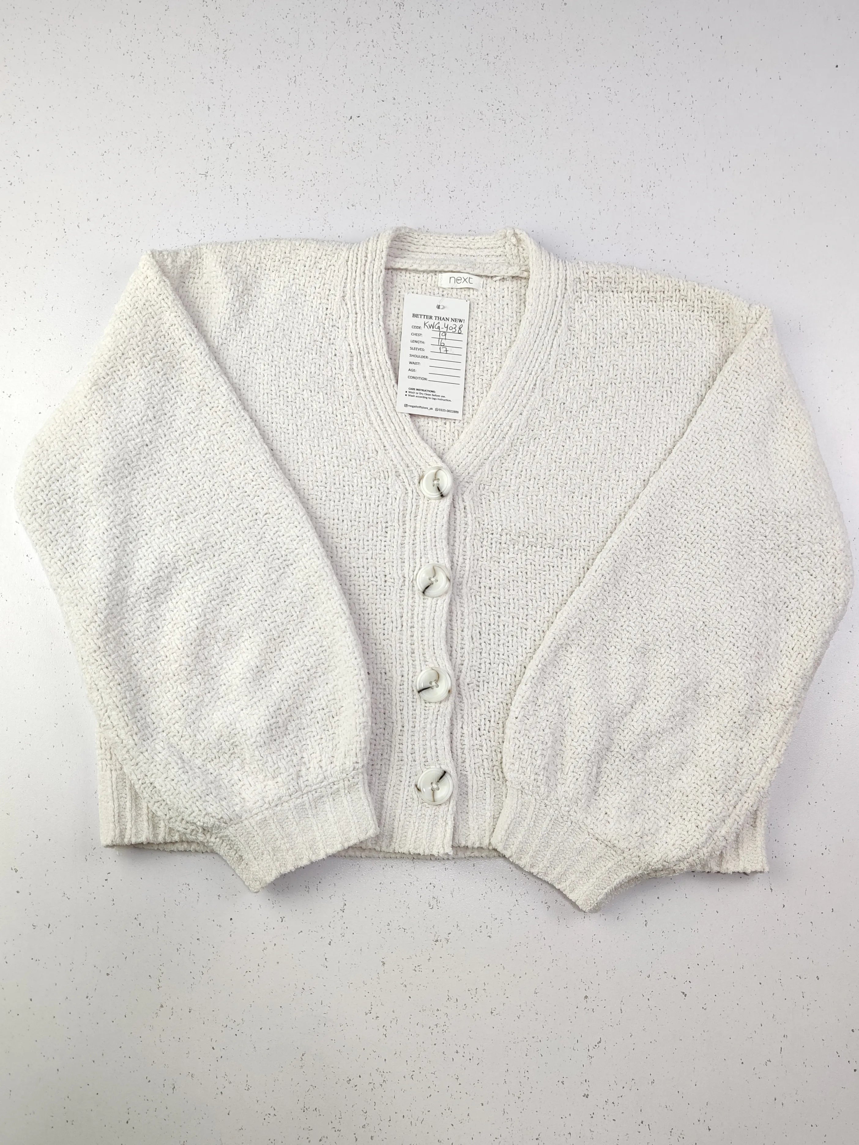 Buy online pre-used pre-loved 100% authentic & Original branded Next (KWG-4038) available in Pakistan. Top international brands avilable.