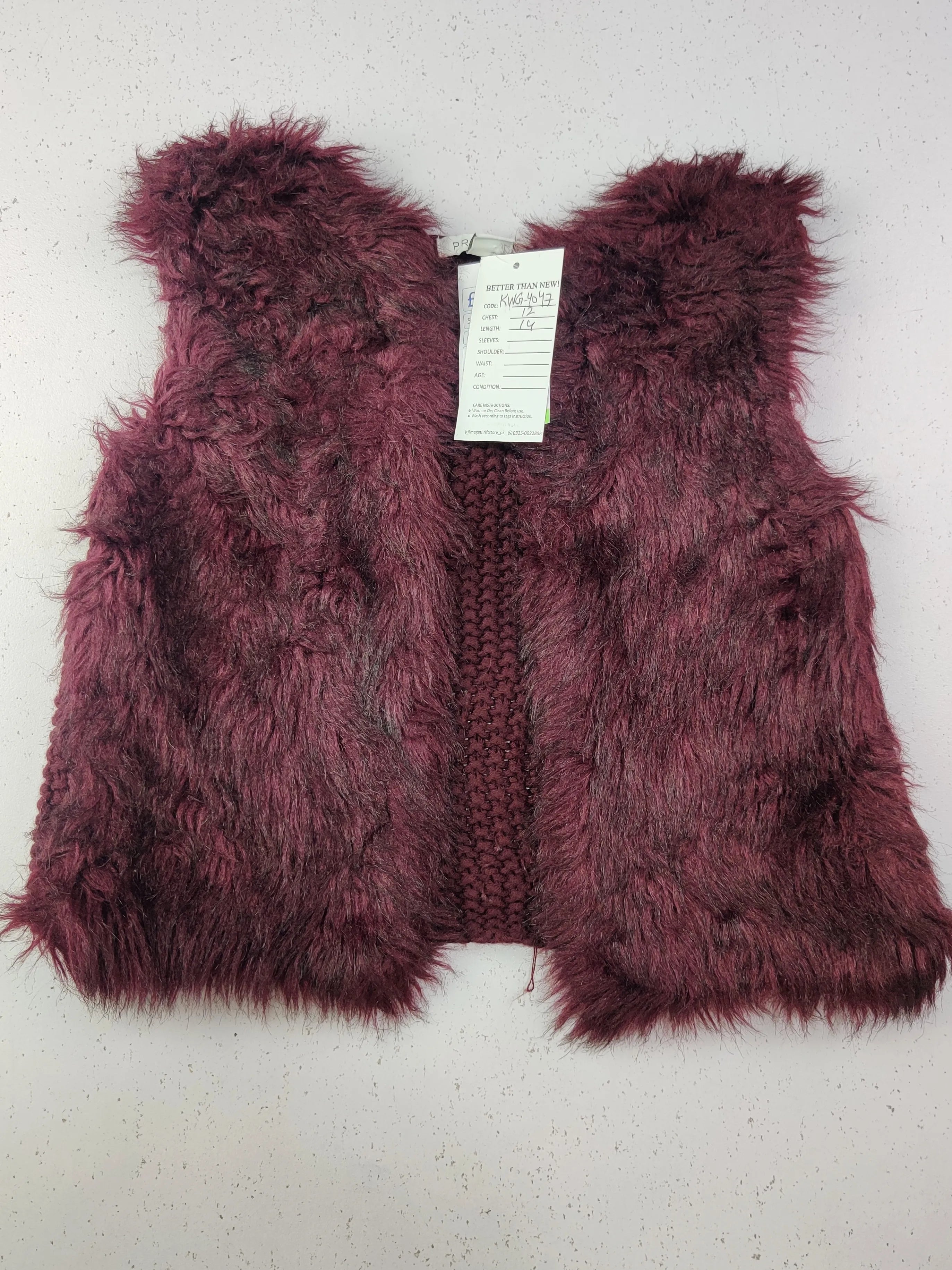 Buy online pre-used pre-loved 100% authentic & Original branded Primark (KWG-4047) available in Pakistan. Top international brands avilable.