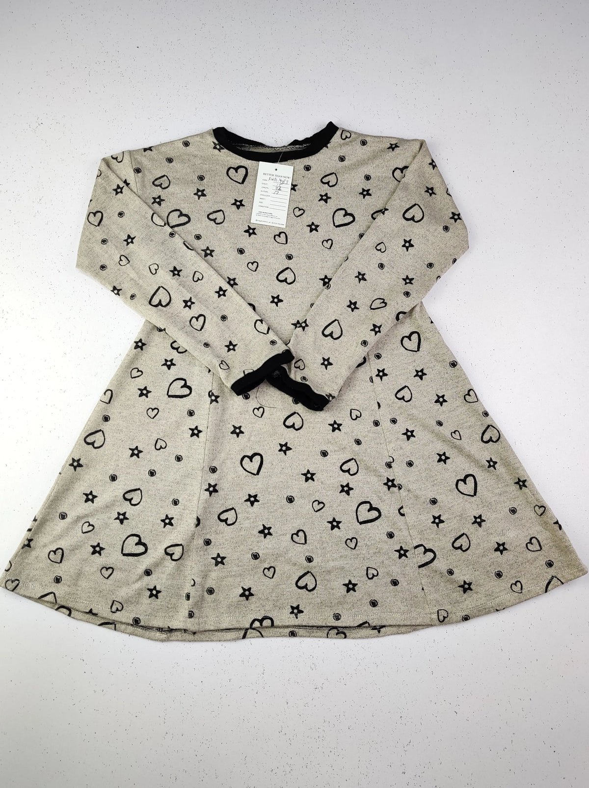 Buy online pre-used pre-loved 100% authentic & Original branded Unknown Brand (KWG-4083) available in Pakistan. Top international brands avilable.