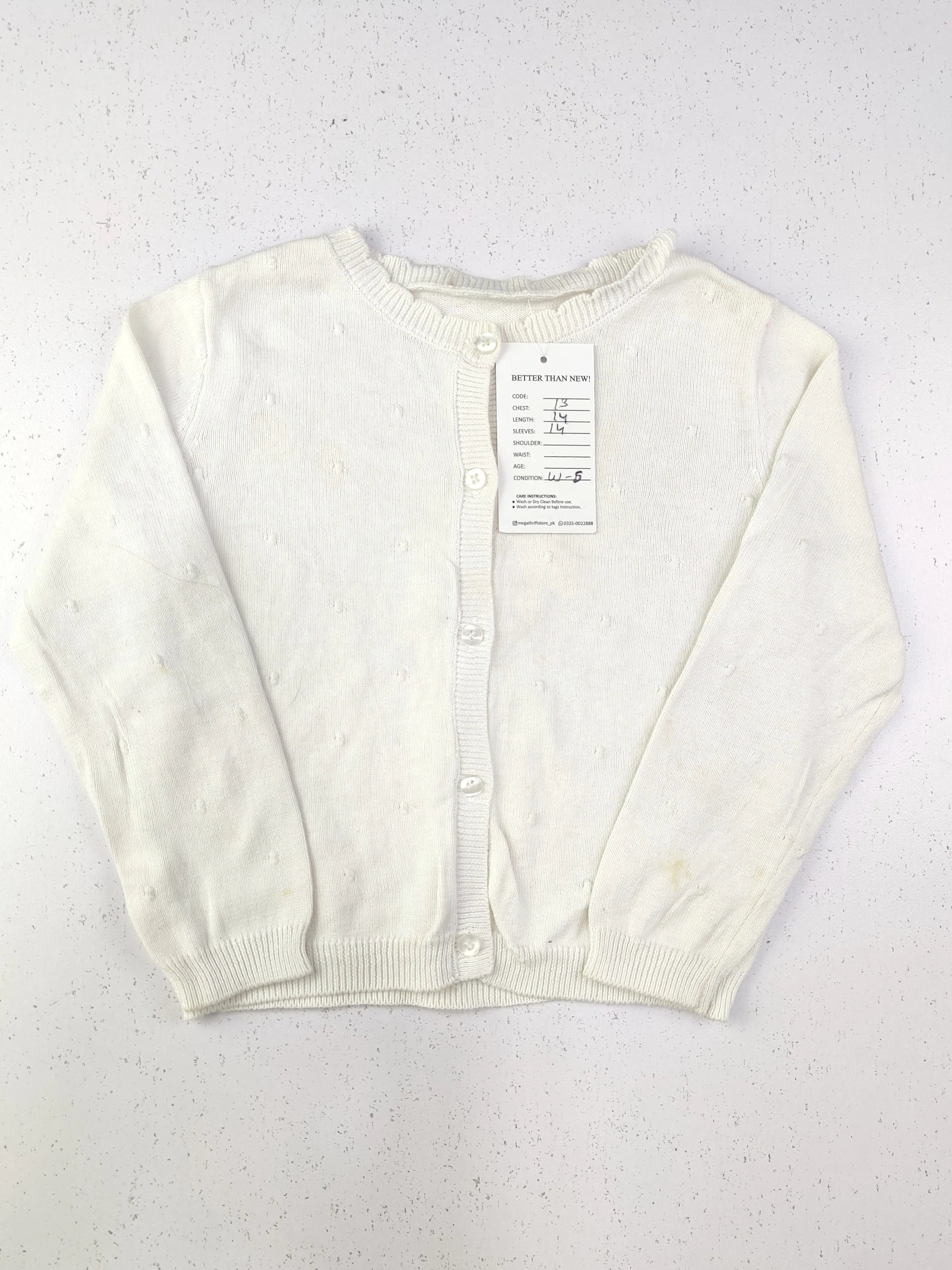 Buy online pre-used pre-loved 100% authentic & Original branded Unknown Brand (KWG-4090) available in Pakistan. Top international brands avilable.