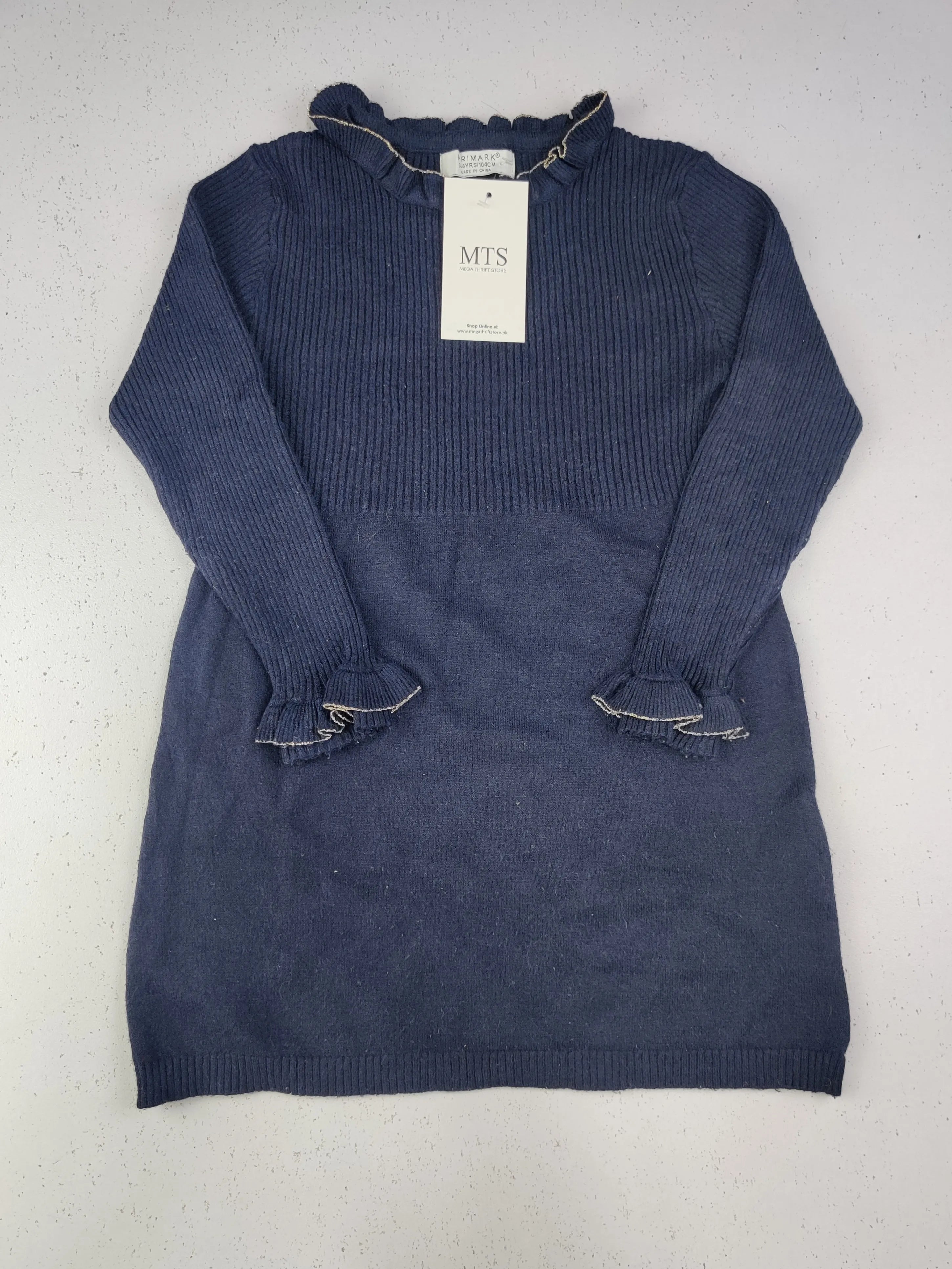 Buy online pre-used pre-loved 100% authentic & Original branded Primark (KWG-4122) available in Pakistan. Top international brands avilable.